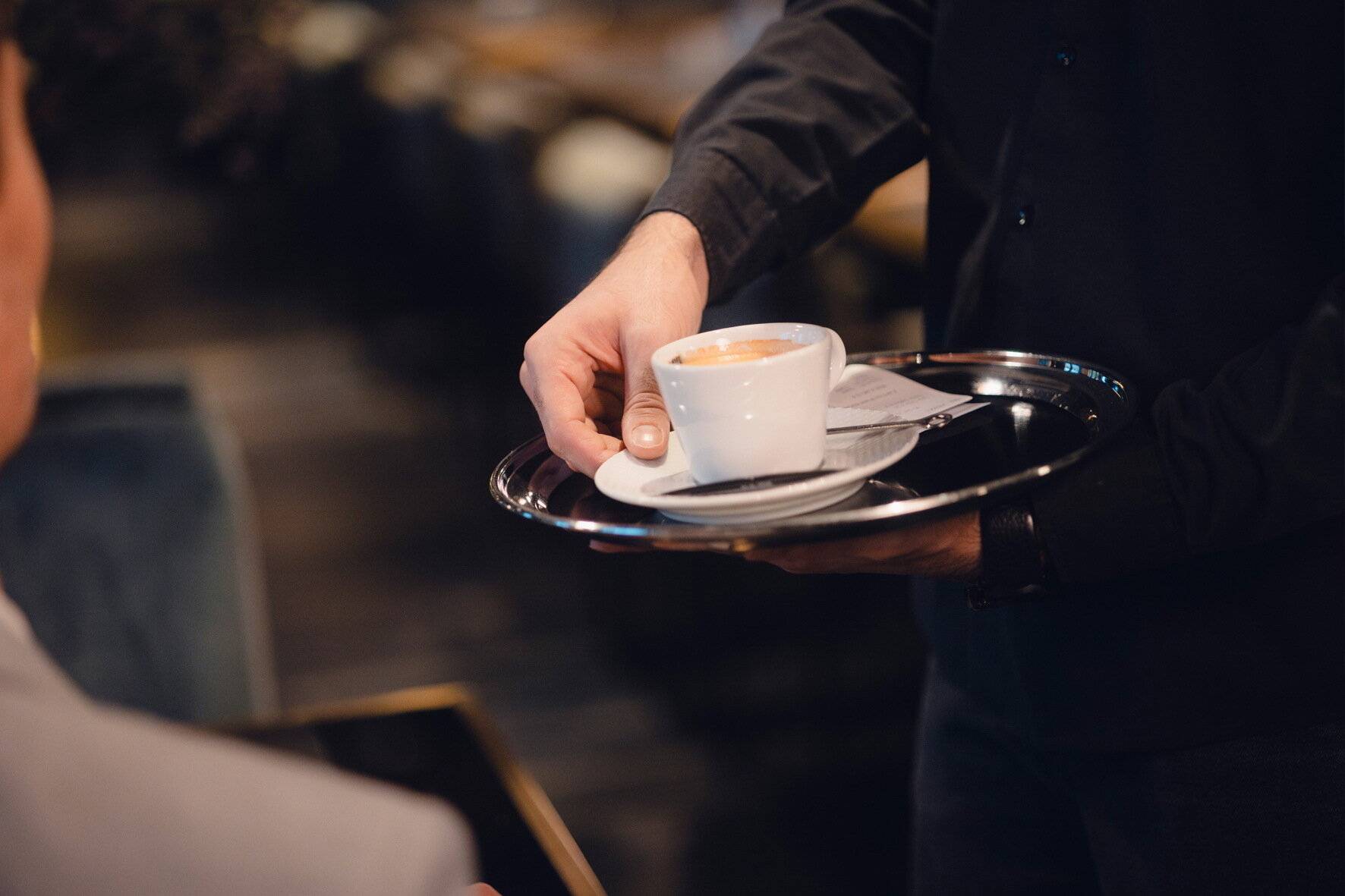 Der „spendierte Kaffee“ für Bedürftige