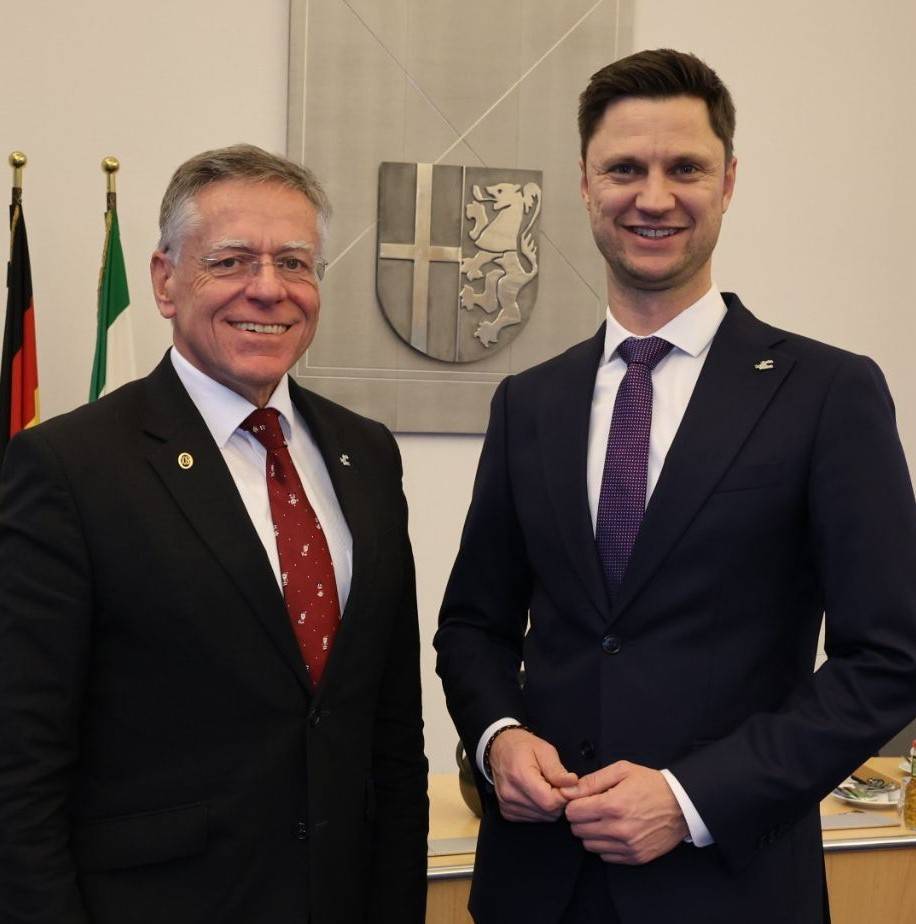 Landrat Hans-Jürgen Petrauschke und Kreiskämmerer Dr.