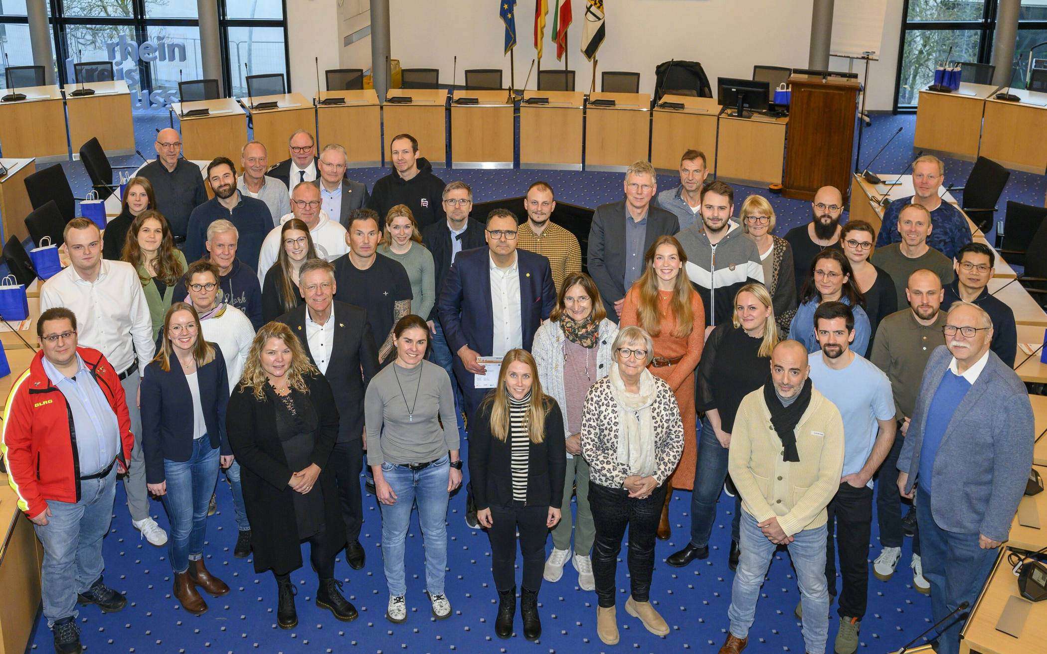 Landrat Hans-Jürgen Petrauschke überreichte das Sportabzeichen