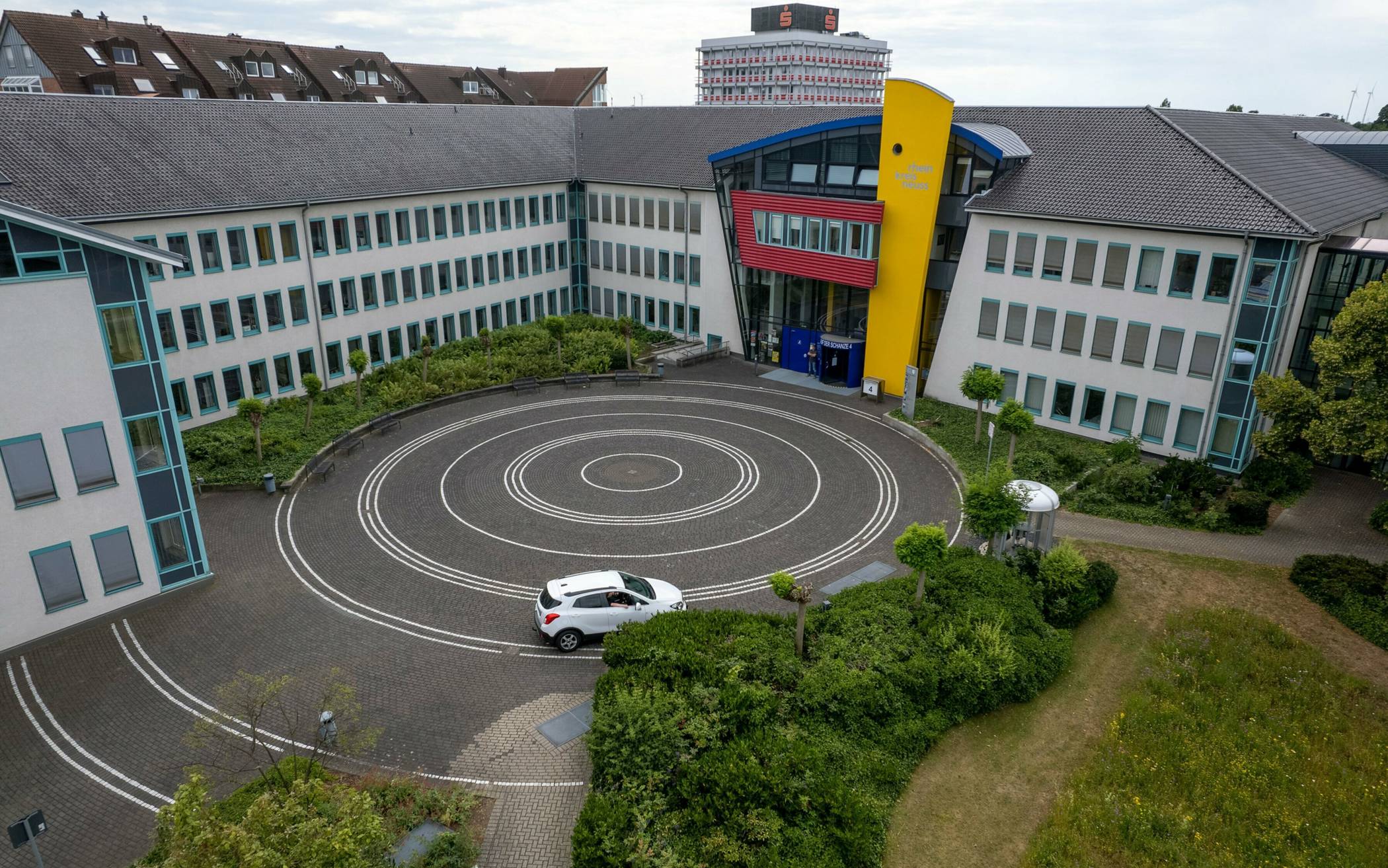 Blick auf den Verwaltungscampus in Grevenbroich.
