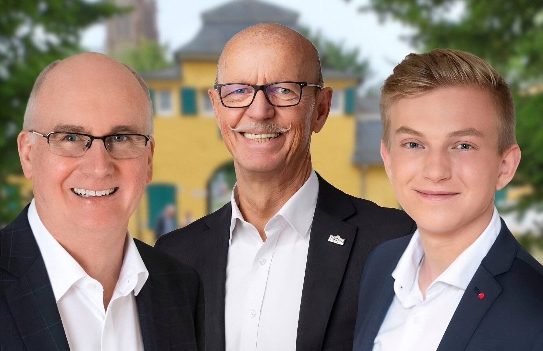 Von links: CDU-Fraktionsvorsitzender Stefan Justen, Bürgermeister