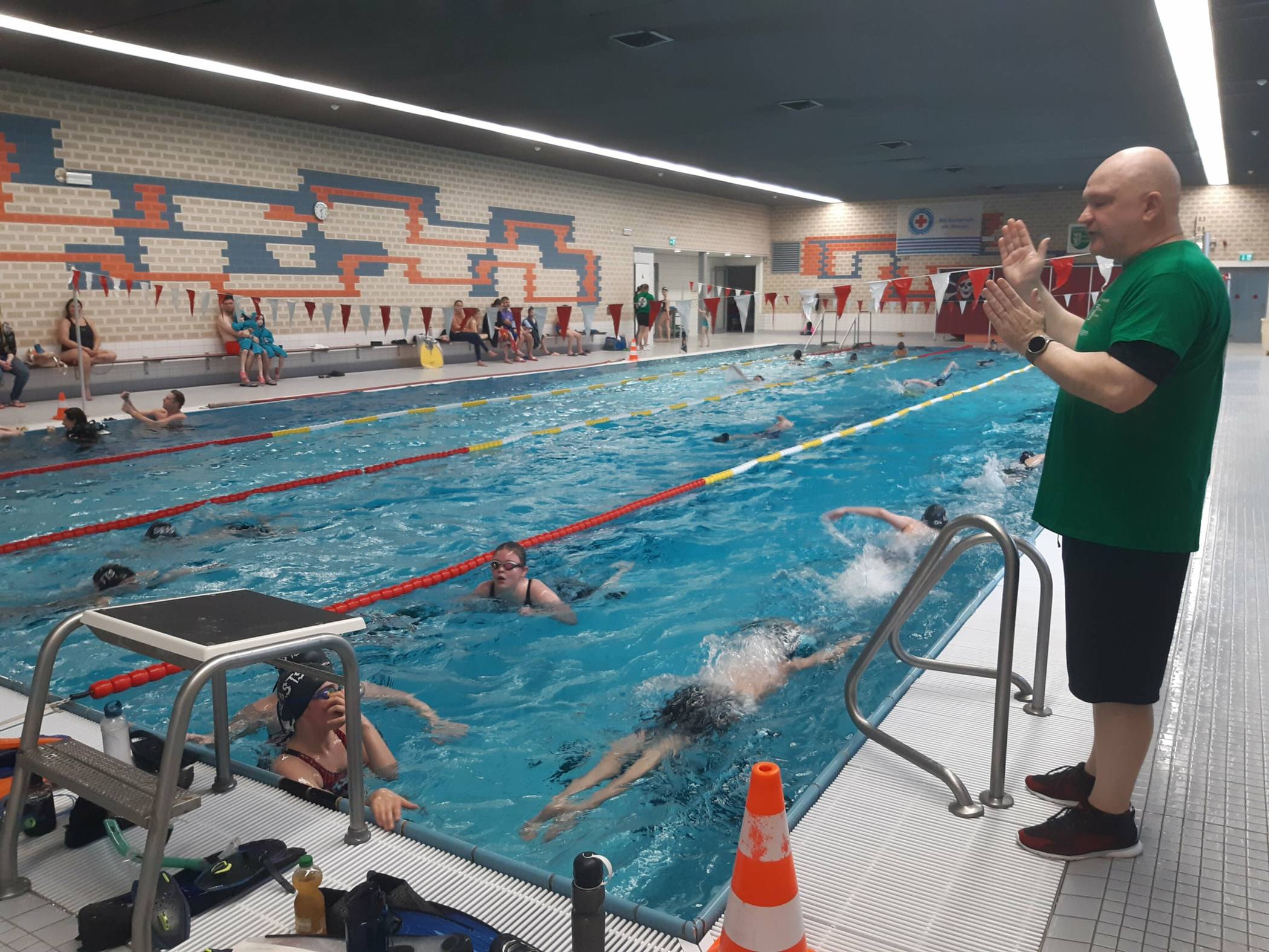 Erst Anfang des vergangenen Jahres feierte die Schwimmabteilung des TV Jüchen mit den „Beasts“ ein großes Kick-off unter dem Motto „Vom Pirat zum Beast“. 