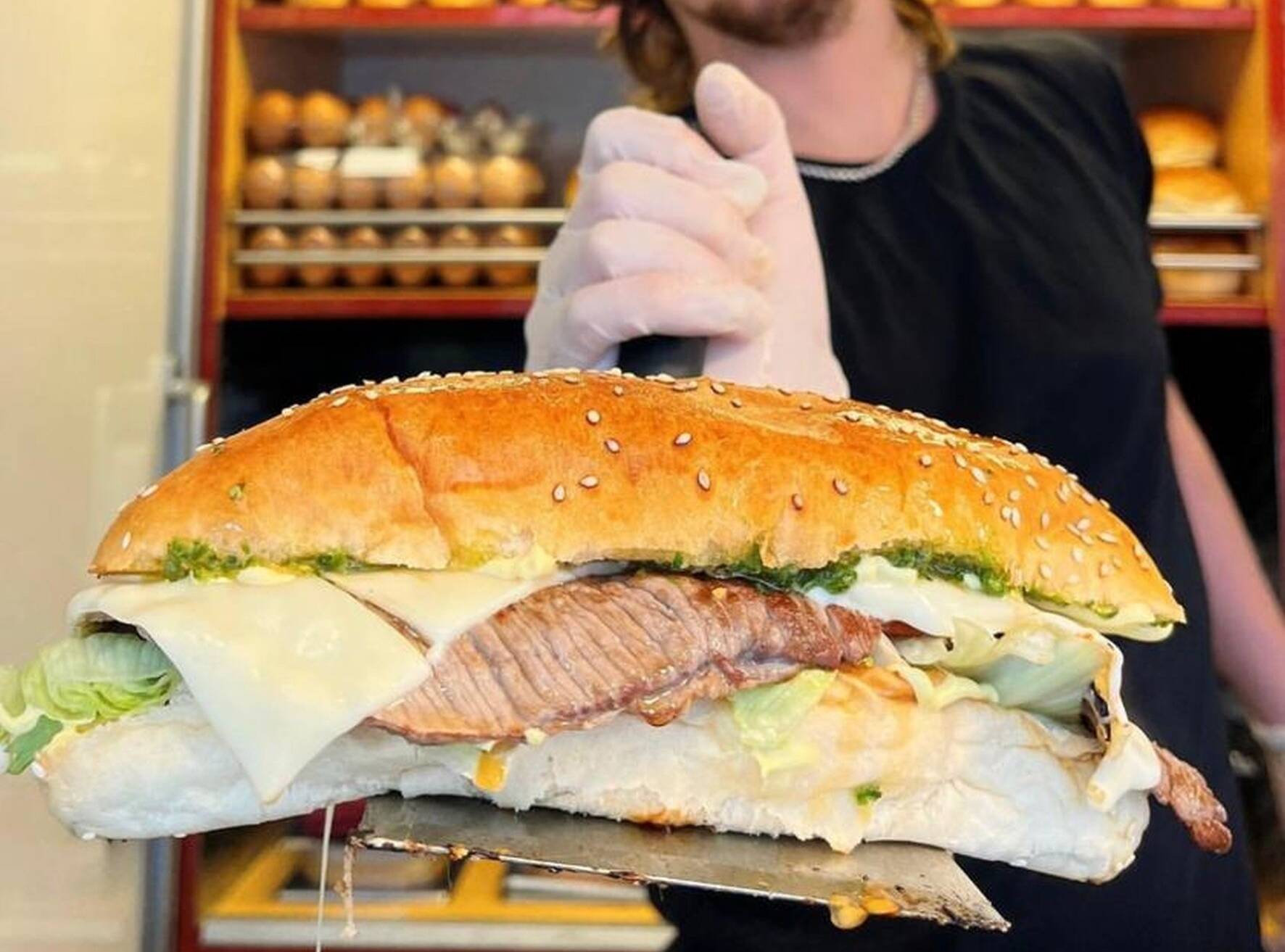  Lust auf argentinische Lomitos? Die können morgen in der City genascht werden ... 