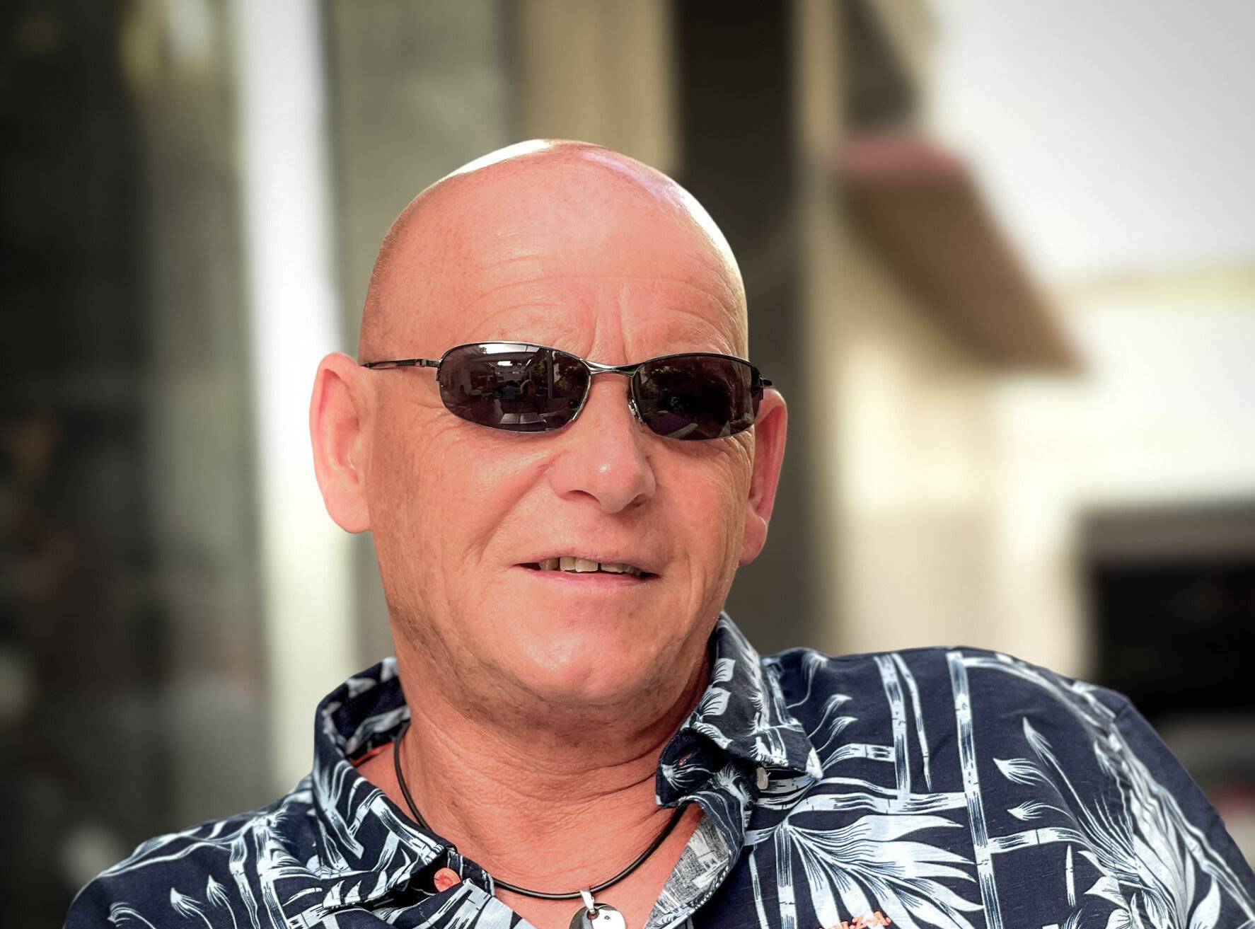 Oliver Benke, seines Zeichens erster Vorsitzender der „Werbe- und Interessengemeinschaft“ Wevelinghoven (WIG), ist nicht nur Organisator mit Herz und Seele, sondern jetzt auch Songwriter.