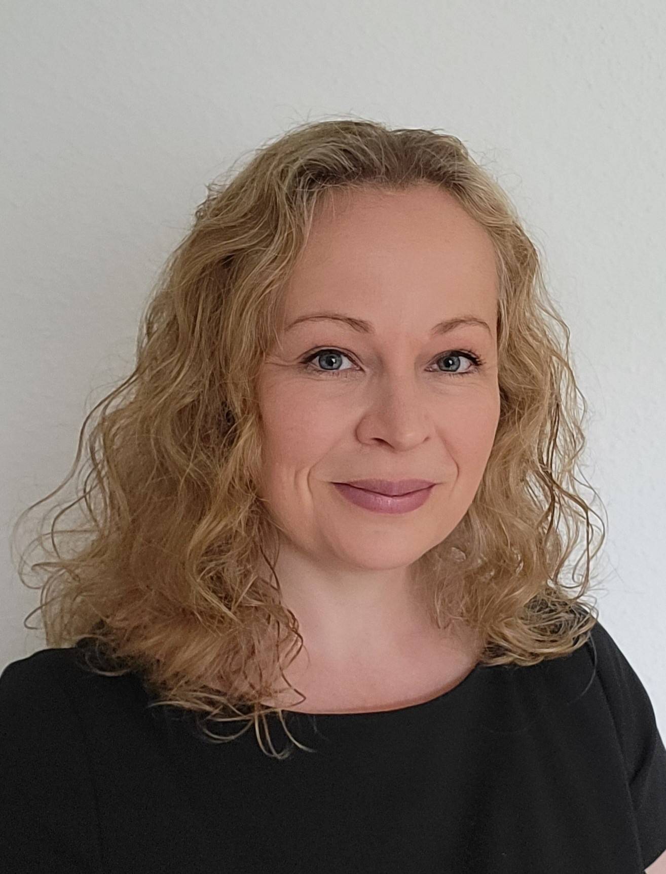 Simone Außel