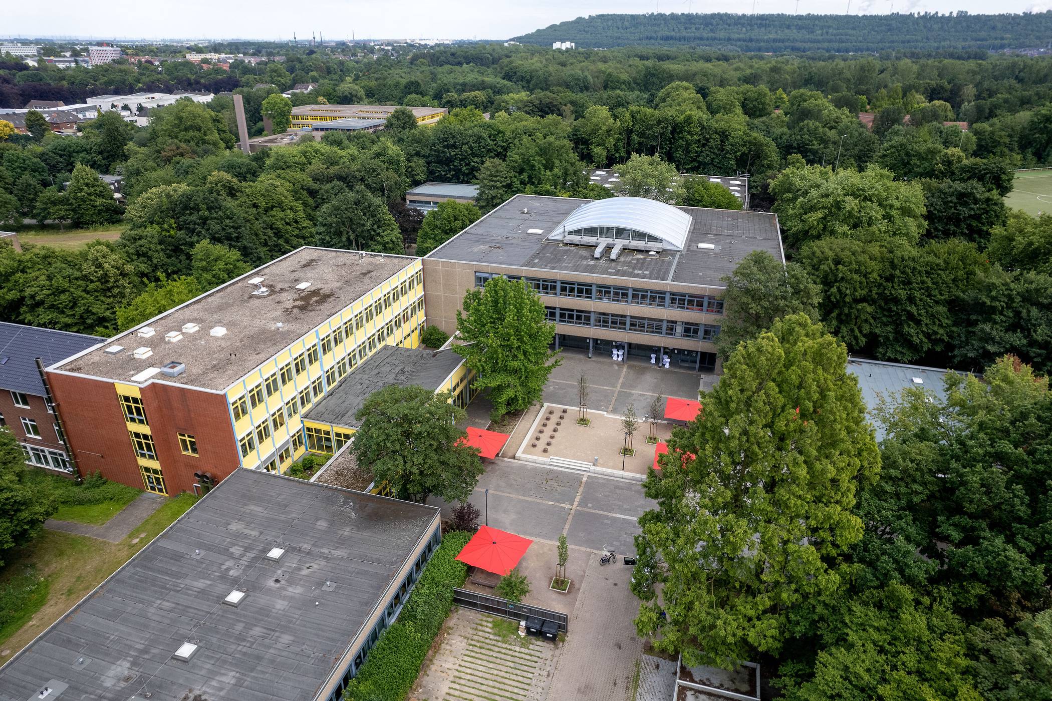  Das BBZ Grevenbroich bietet ein breites Spektrum an Aus- und Weiterbildungsmöglichkeiten. 