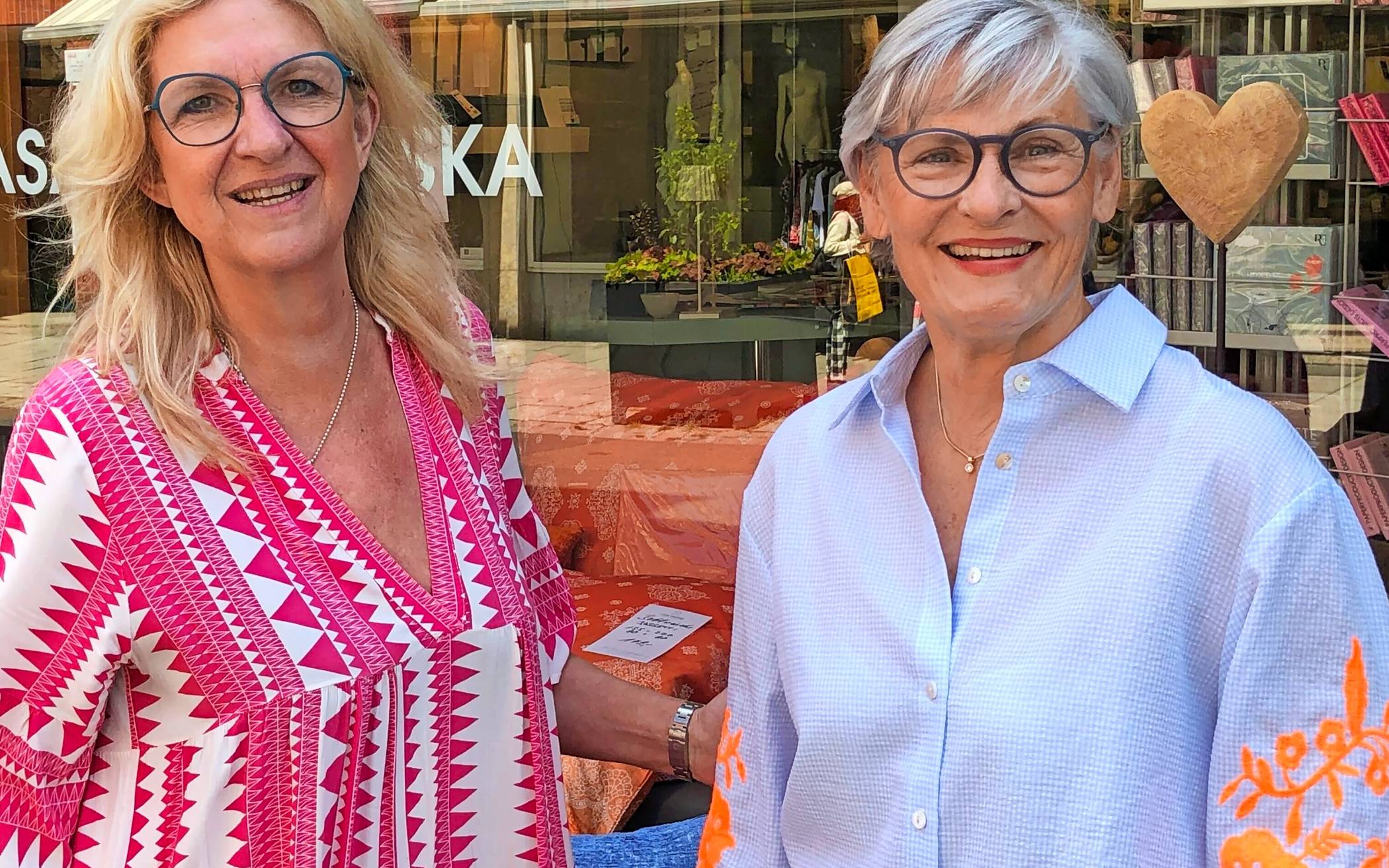 Bärbel Valeska Andrees-Conrad und Ulrike Oberbach