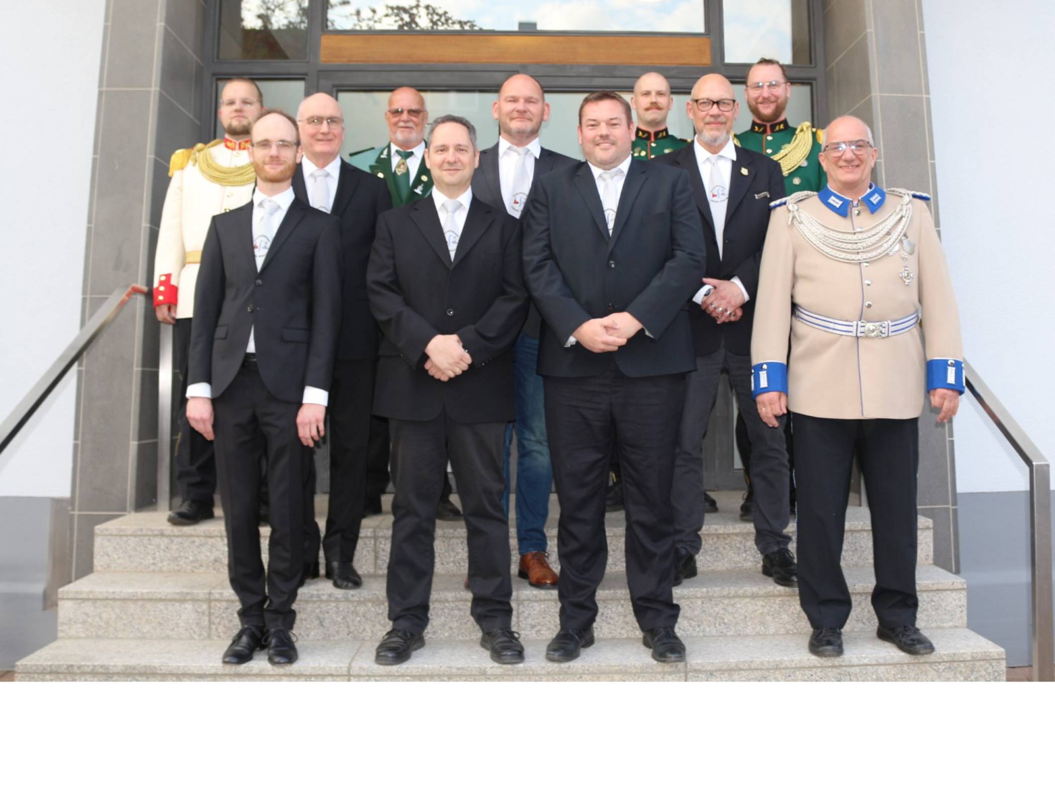 Der Vorstand des Bürgerschützenvereins Bedburdyck-Stessen 1868 freut sich auf die kommenden Festtage.  