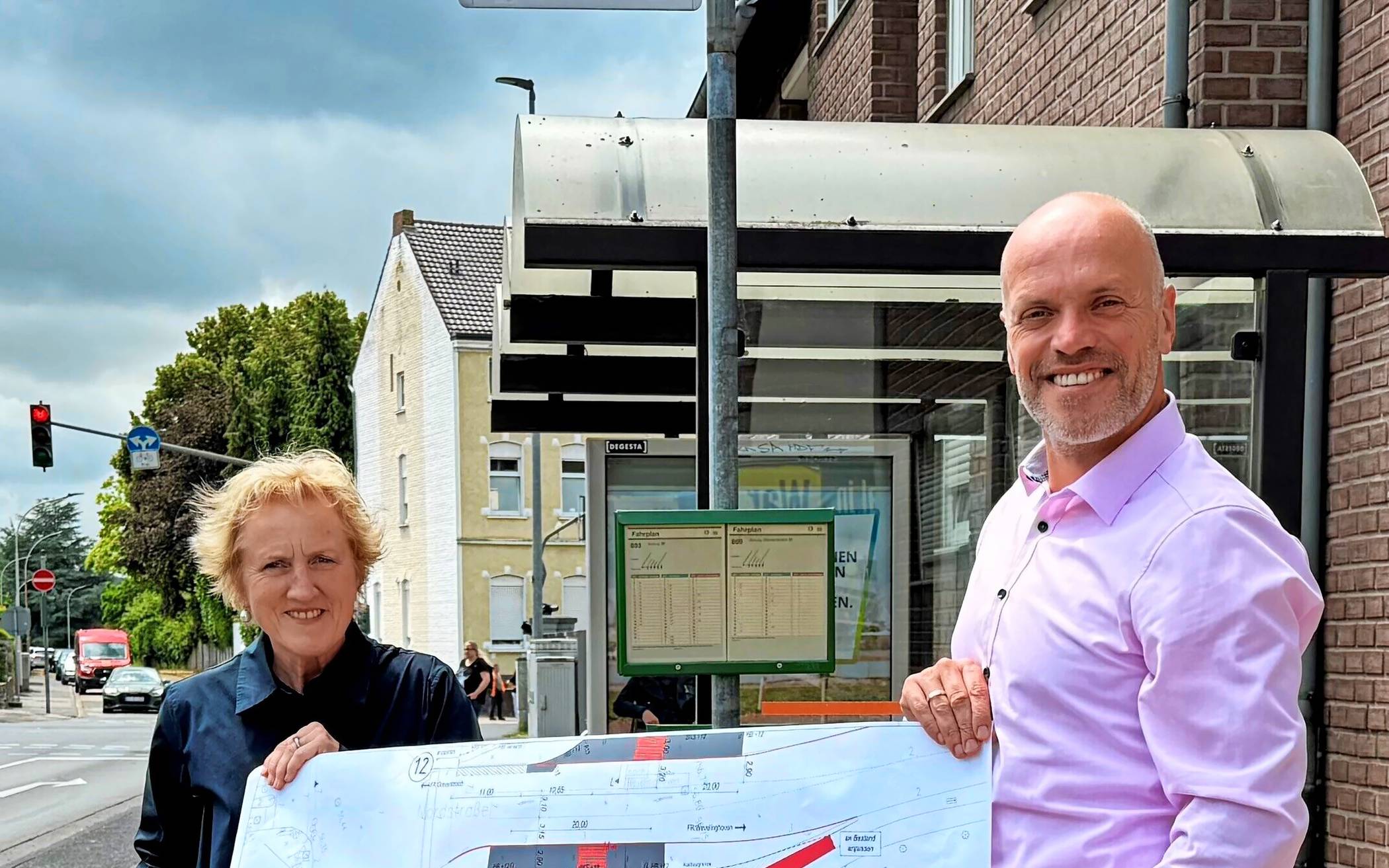 Bürgermeister Klaus Krützen und Monika Stirken-Hohmann,