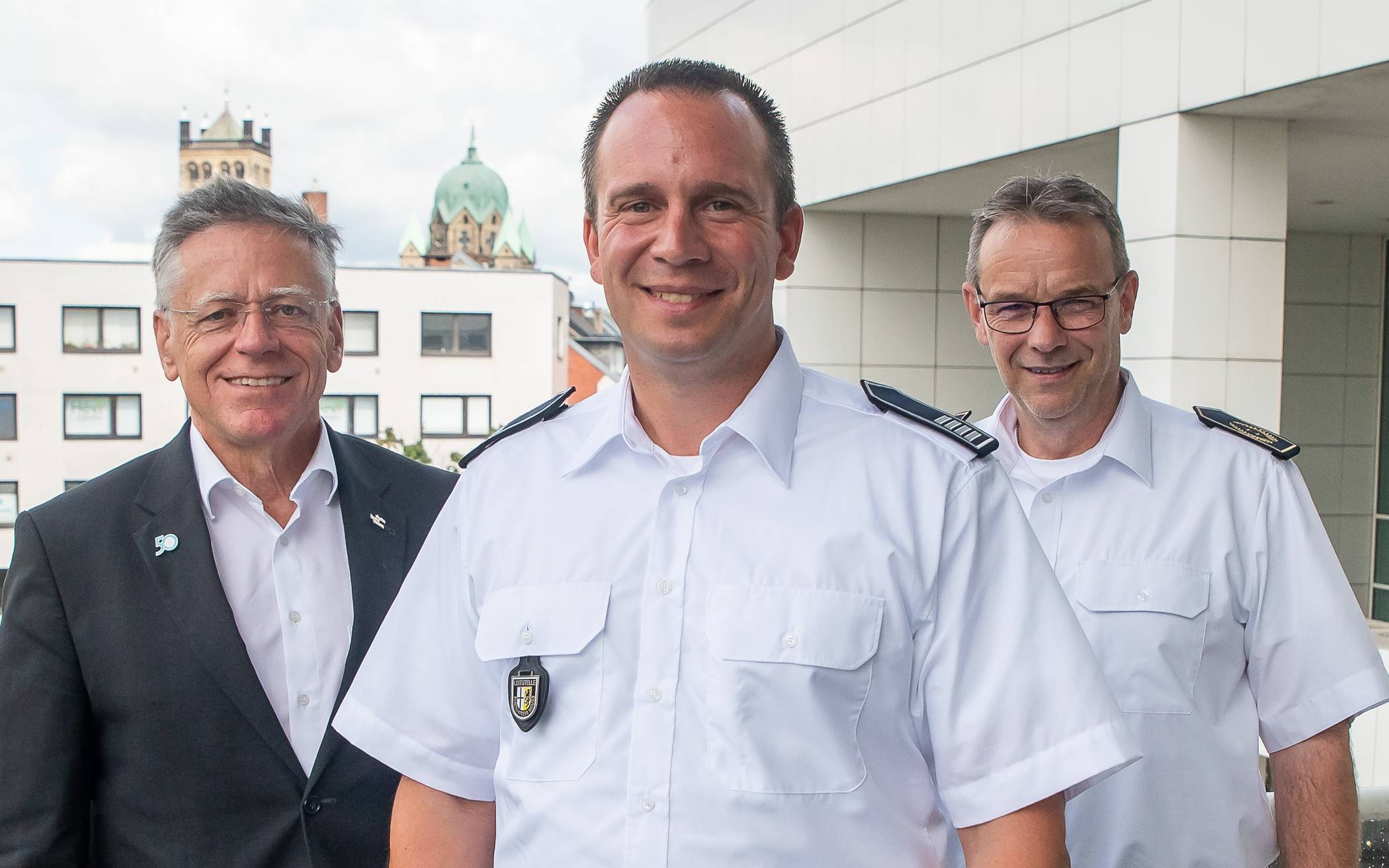 Landrat Hans-Jürgen Petrauschke und Abteilungsleiter Michael