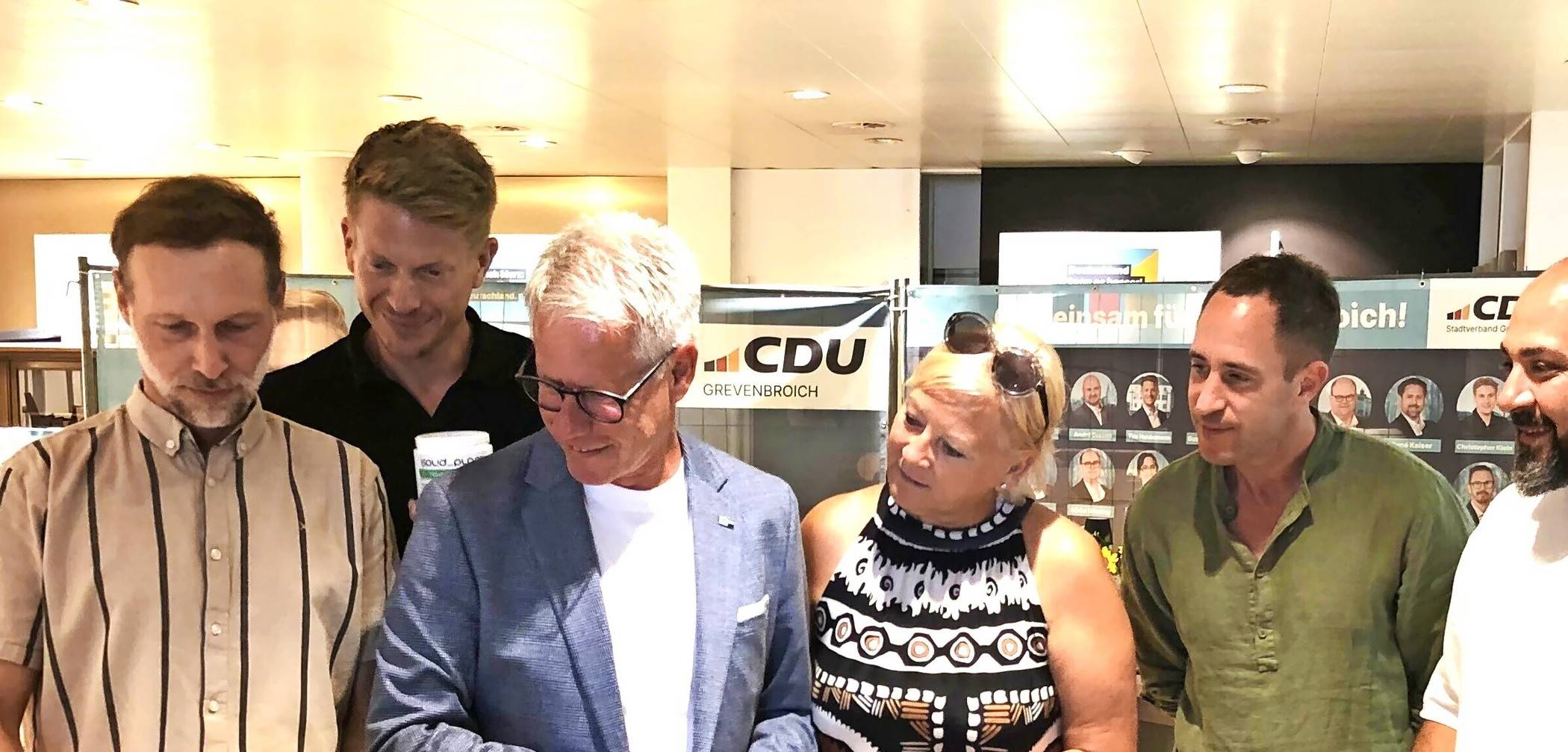 Von links: Thomas Faßbender (CPO), Tim