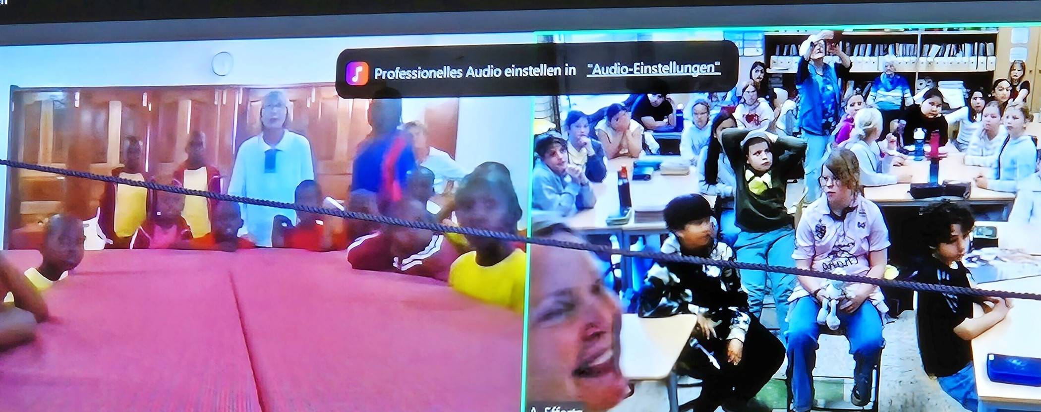 Zoom-Begegnung der vierten Klassen in Neuenhausen und in Umoja. Kleines Bild: Lehrerinnen Anne Effertz (links) und Maire O’Reilly. Foto links: Sam und Thea durften den großen Spendenscheck übergeben.  