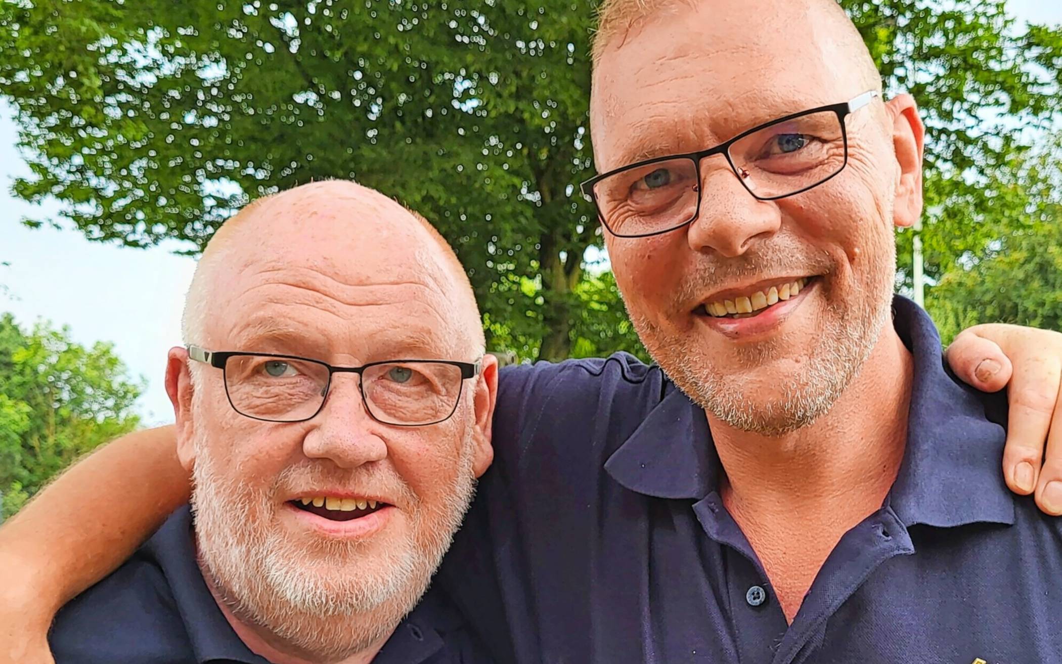  Adjutant Michael Berning und Oberst Schrörs (links). 