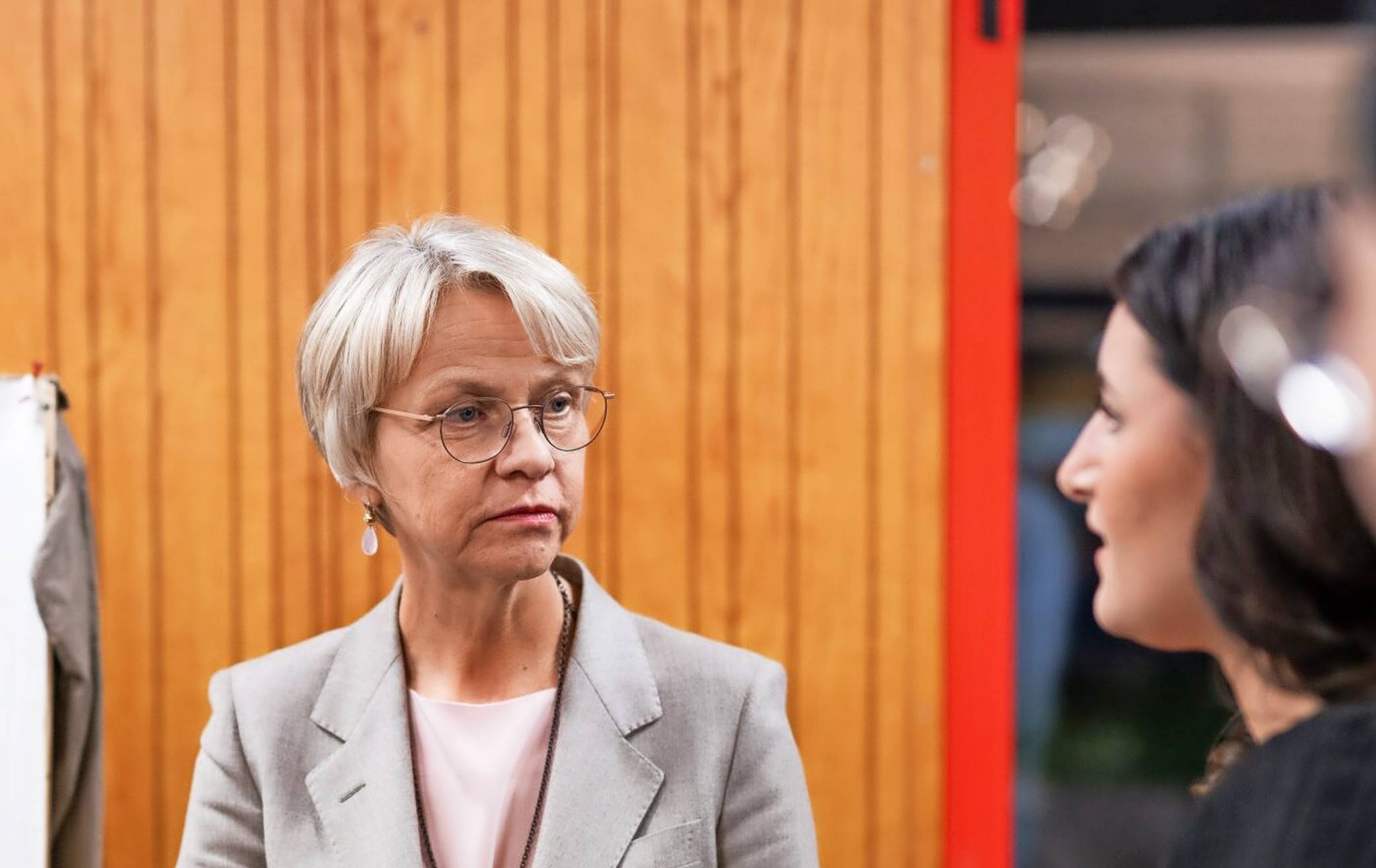  Ministerin Dorothee Feller war Gast im Pascal-Gymnasium. 