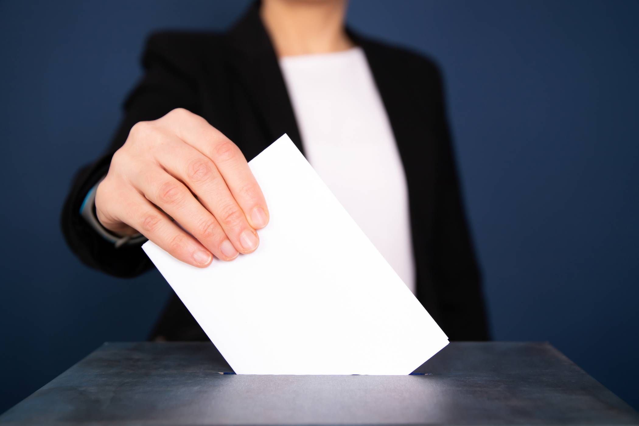 Alle wahlberechtigten Bürgerinnen und Bürger im Rhein-Kreis Neuss sind dazu aufgerufen, bei den Stichwahlen am 28. September wählen zu gehen.