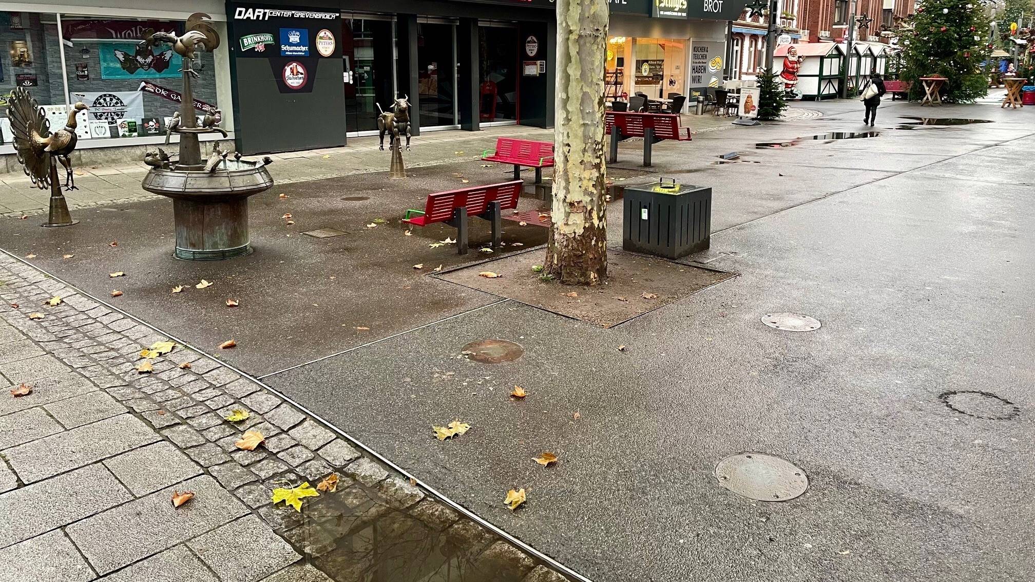 Unverschämter Diebstahl: Tierfiguren vom Grevenbroicher Markt