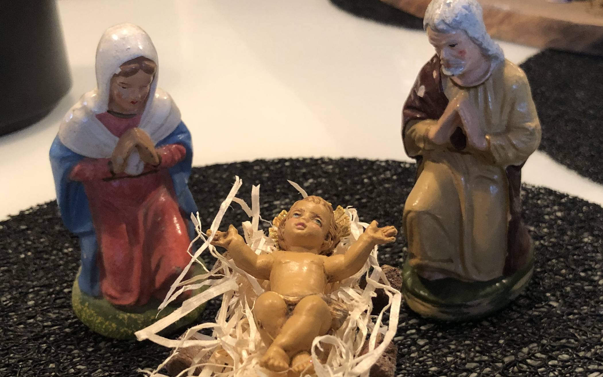 Wolfgang Brocker, Meggi Leicht und die königliche Krippe