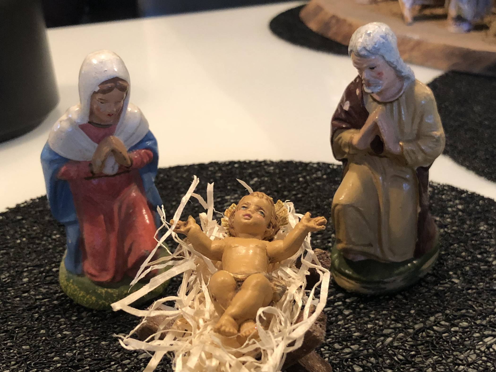 Wolfgang Brocker, Meggi Leicht und die königliche Krippe