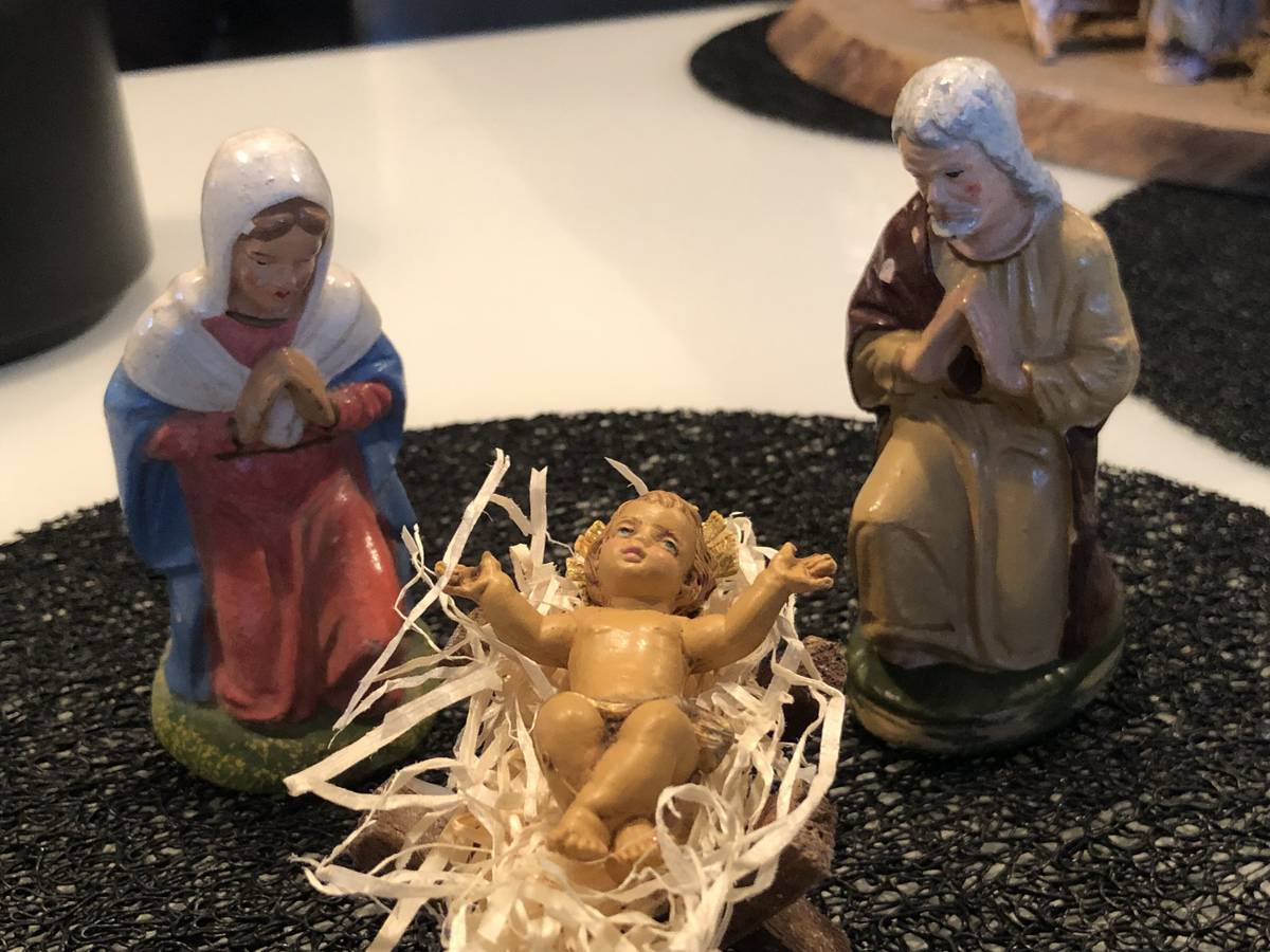 Wolfgang Brocker, Meggi Leicht und die königliche Krippe