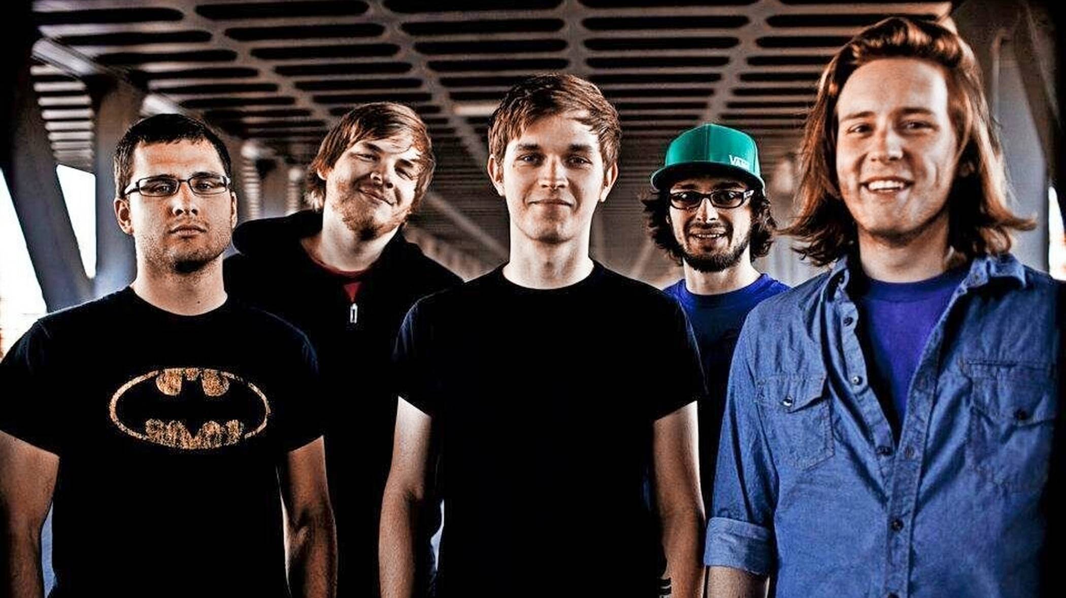 „City-Light-Thief“ spielen ihr erstes Album komplett.