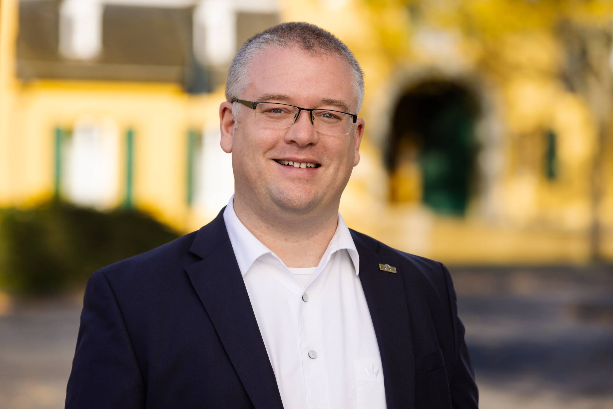  Bürgermeister Philipp Sieben weiß: Gerade in schwierigen Zeiten zeigt sich, wie wichtig Zusammenhalt und eine verlässliche örtliche Gemeinschaft sind. 