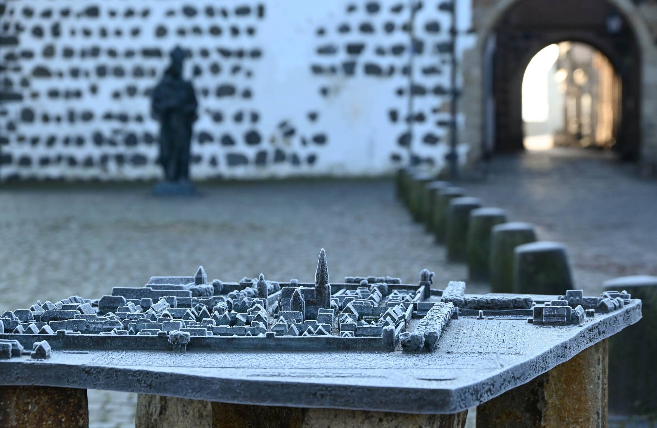 „Wintertraum“: Das Januar-Foto im aktuellen Kalender hat Nathalie Pfeifer aus Dormagen am Zolltor in Zons aufgenommen.