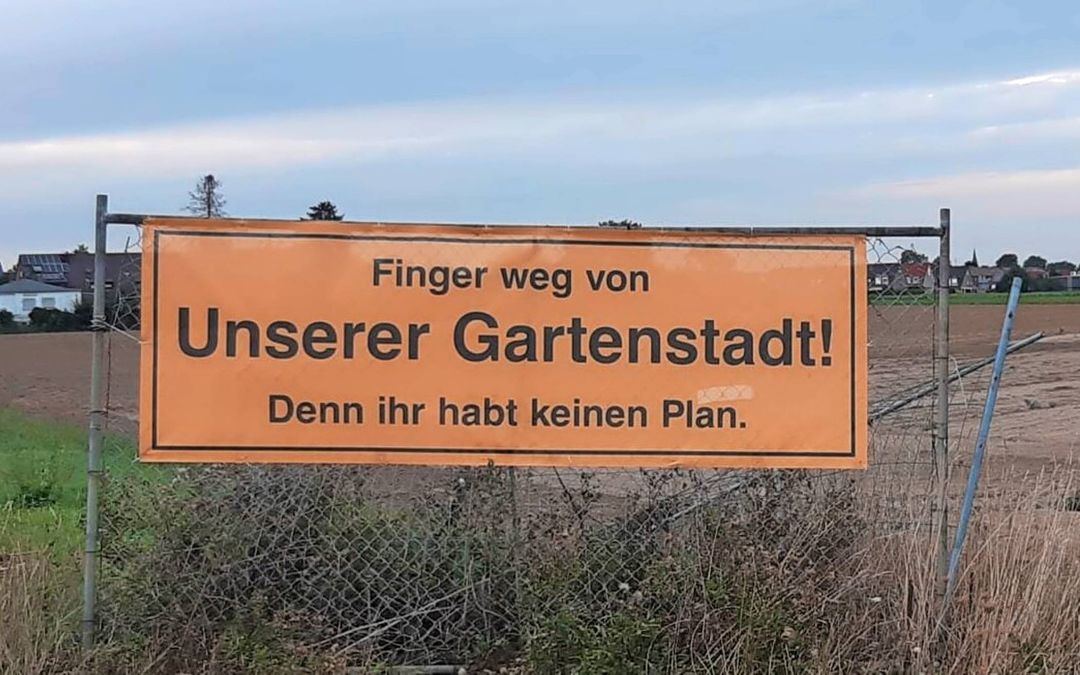 Der Bürger-Protest läuft seit Jahren. Die Antworten der Politik sind vielen Bürgern deutlich zu wenig.