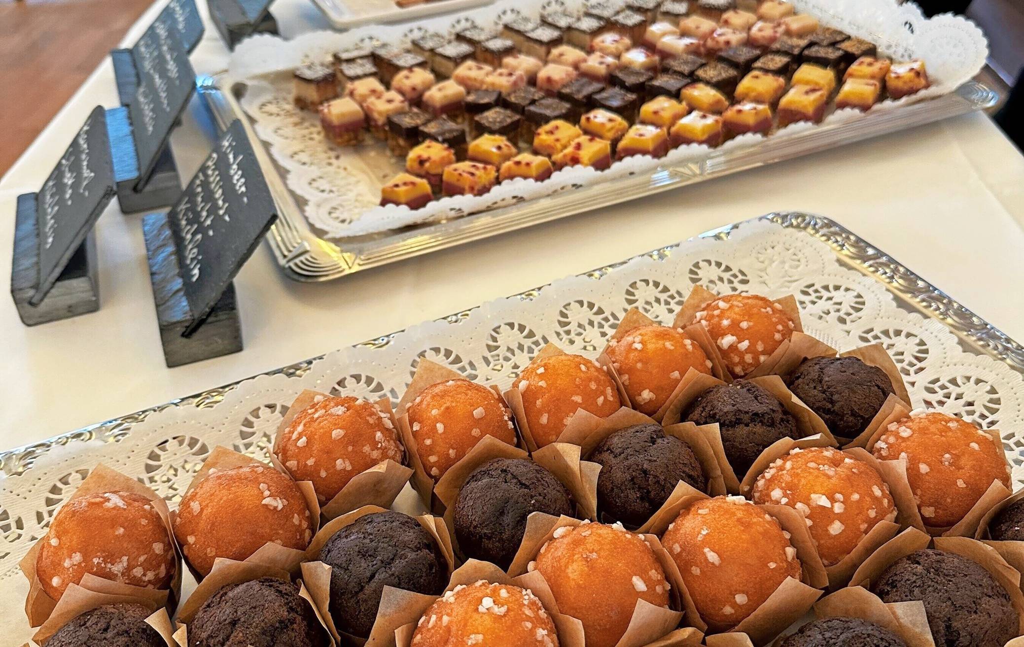  Verschiedene Dienstleister stellen sich bei der Messe vor. 