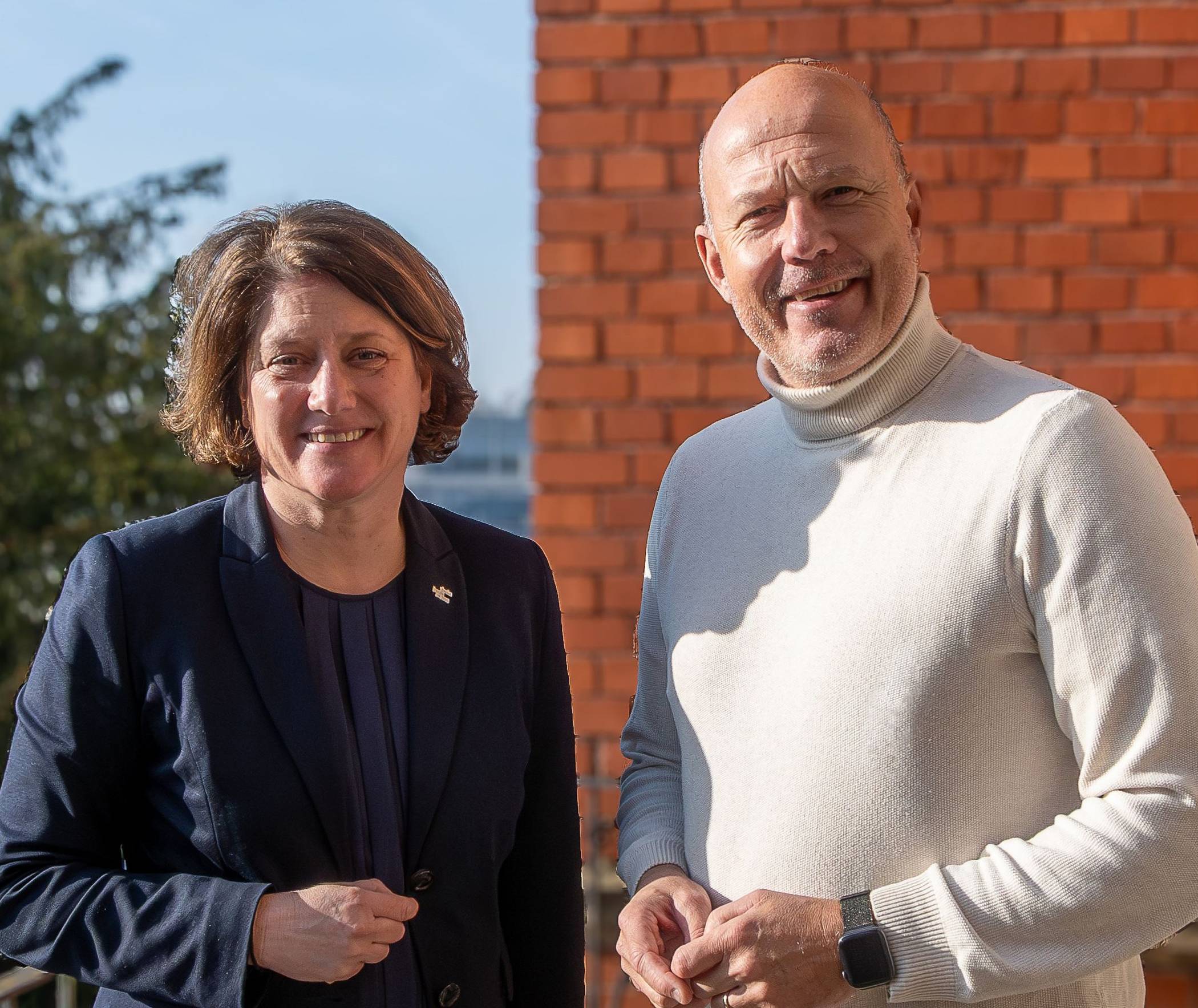 Landrätin Katharina Reinhold begrüßte ihren Amtskollegen Frank Rock (Rhein-Erft-Kreis) jetzt im Kreishaus in Grevenbroich.
