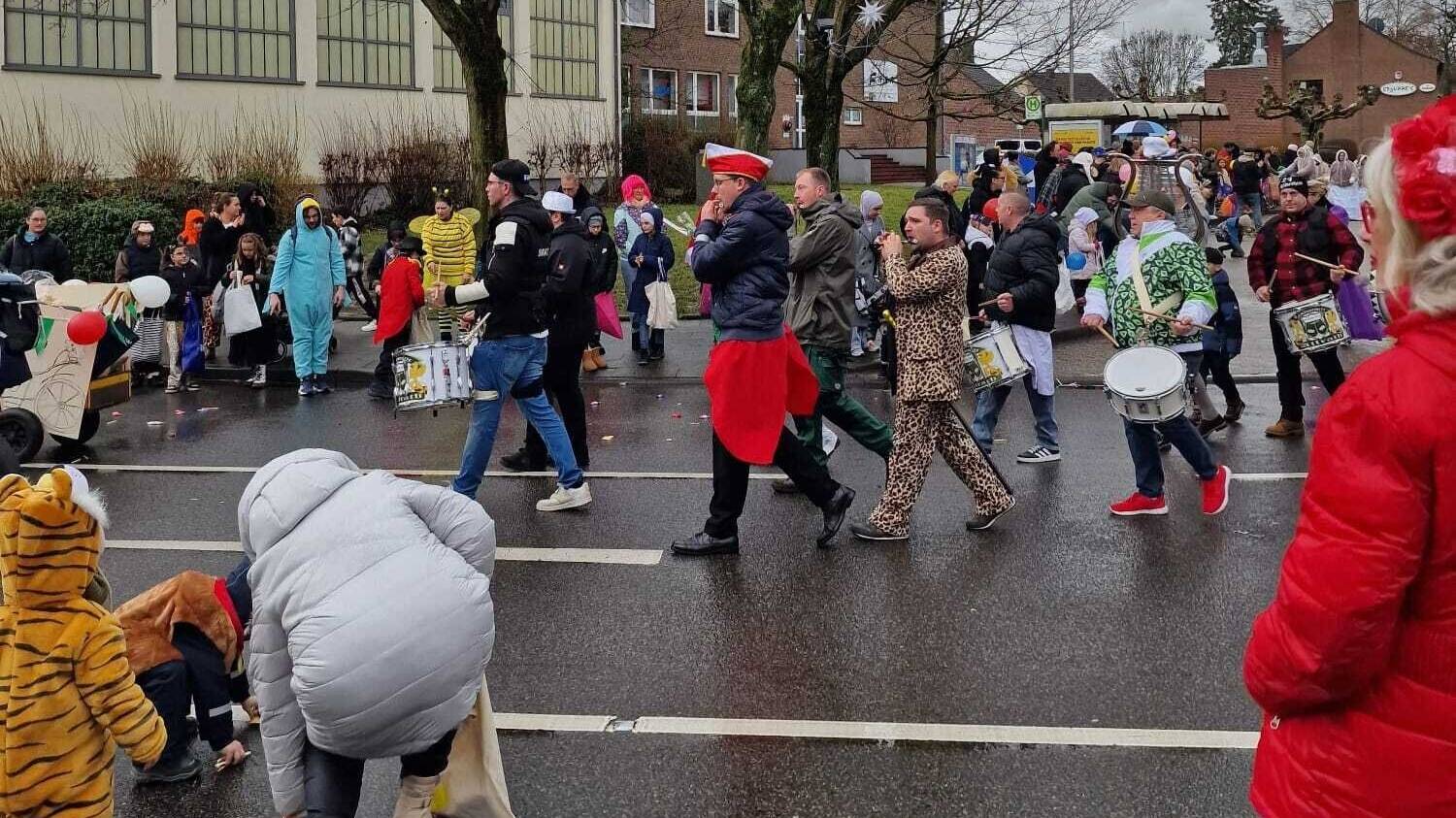 Rosenmontag in Allrath: Geraten traditionelle Feste zunehmend unter Druck?