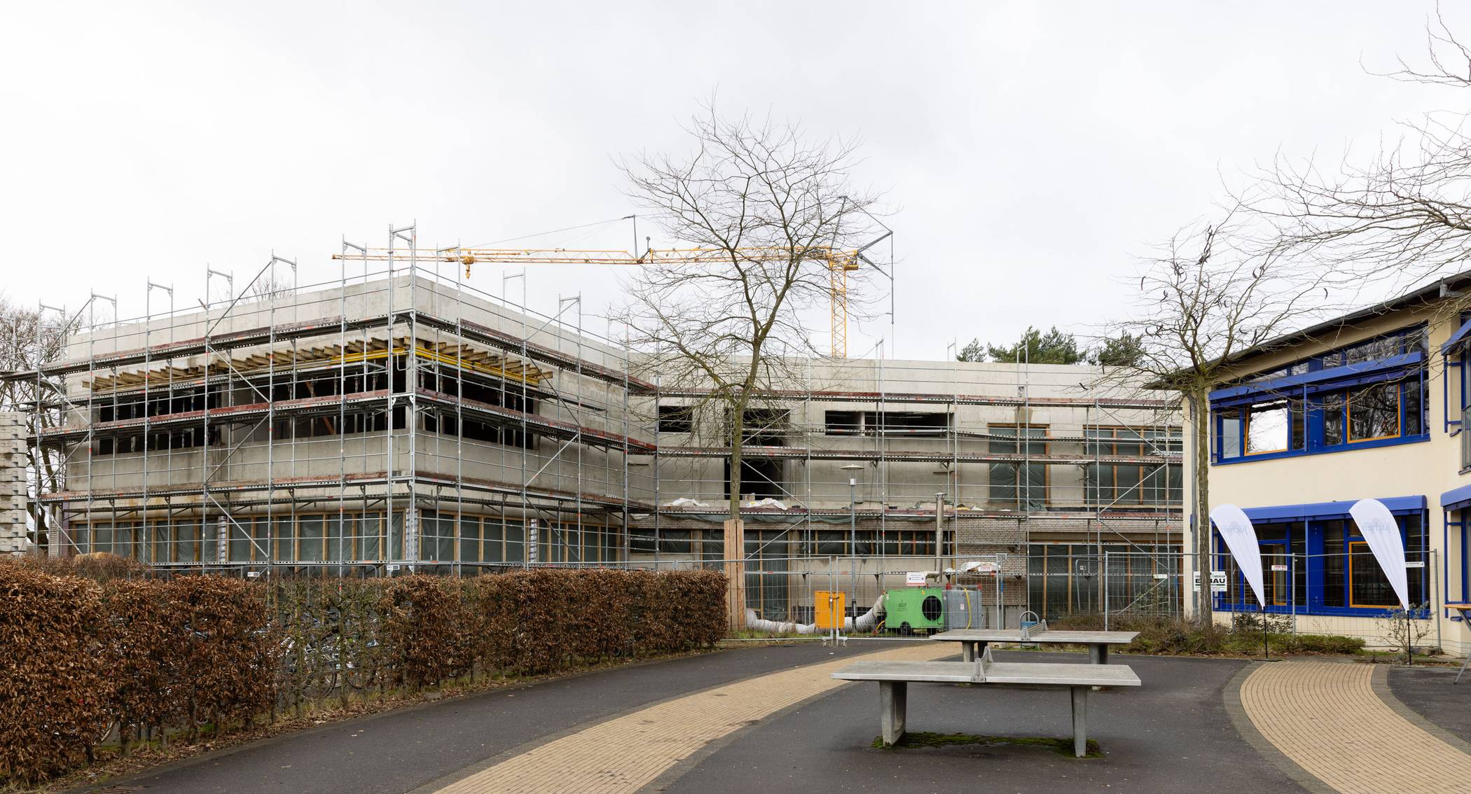 In den Neubau mit seinen gut 1.900 Quadratmetern Nutzfläche sollen bald die Jahrgangsstufen 5, 6 und 7 einziehen.