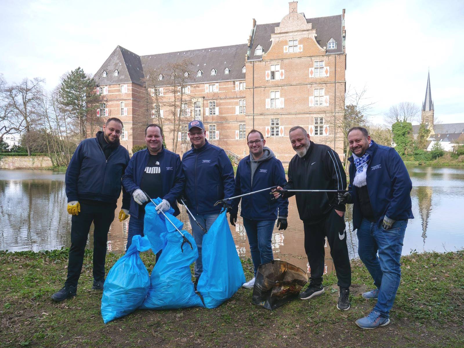  Die Stadt Bedburg freut sich bei der Müllsammelaktion „Sauberes Bedburg“ wieder auf zahlreiche Helfer. 