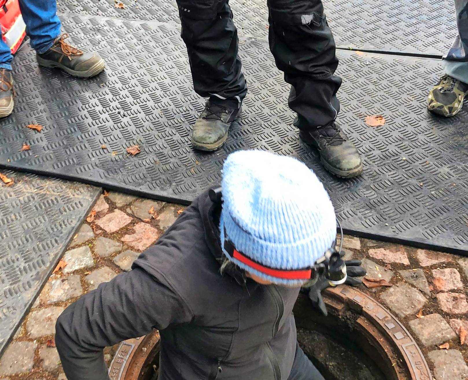  Der Abstieg beginnt für Ilona Dudzinski. 