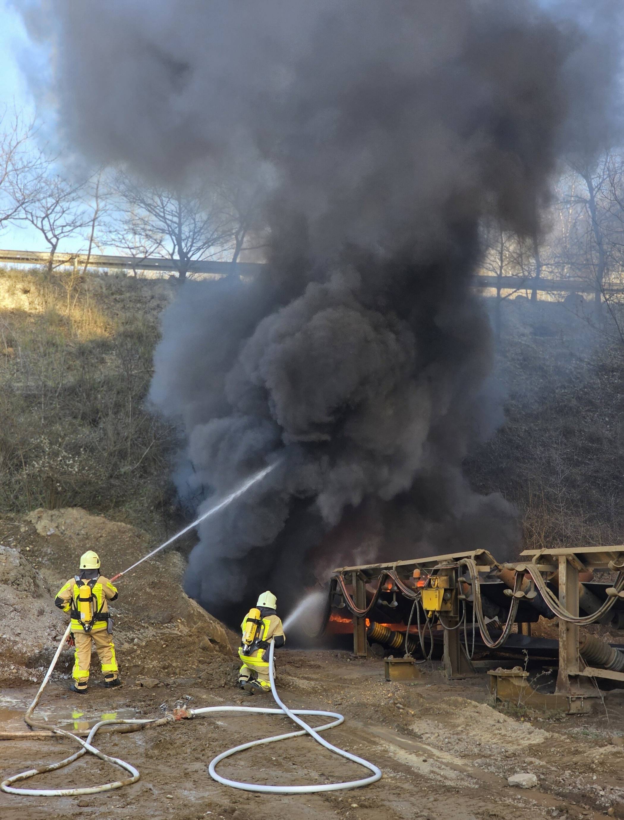Zwei Verletzte bei Brand in Bergbaubetrieb