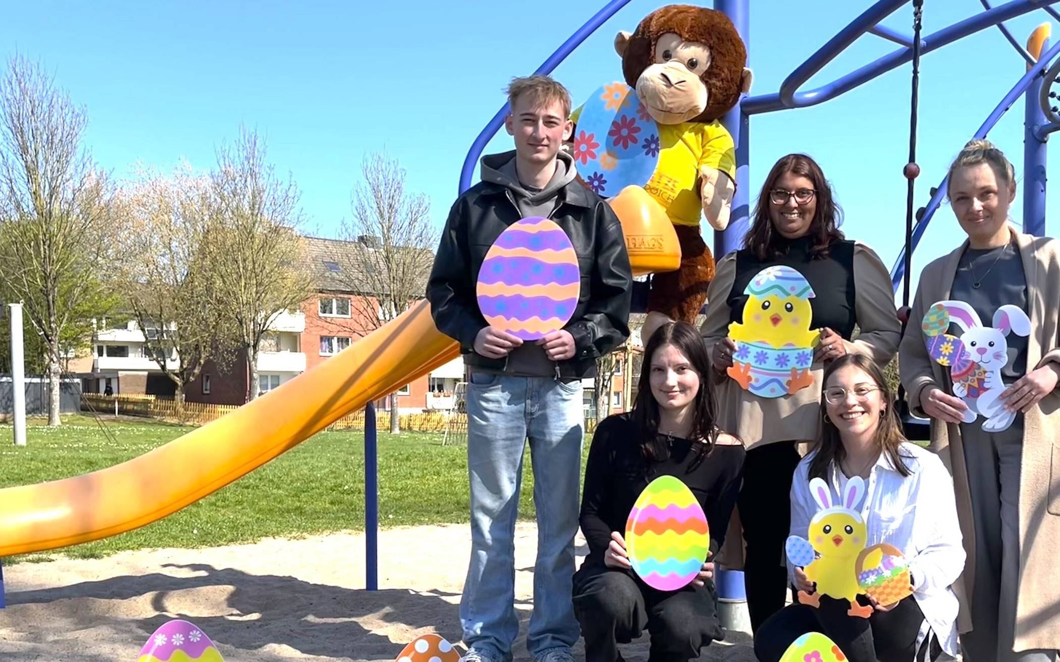 Große Ostereiersuche an der Düsseldorfer Straße