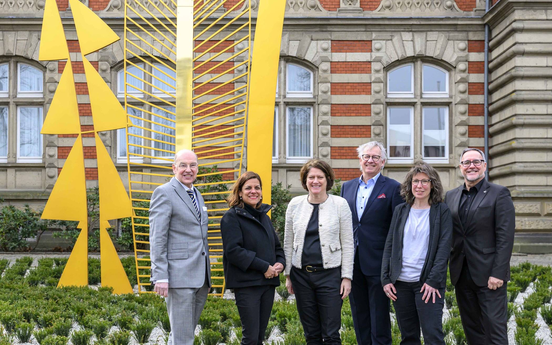 „Formen des Wachsens“ erstrahlt in neuem Glanz