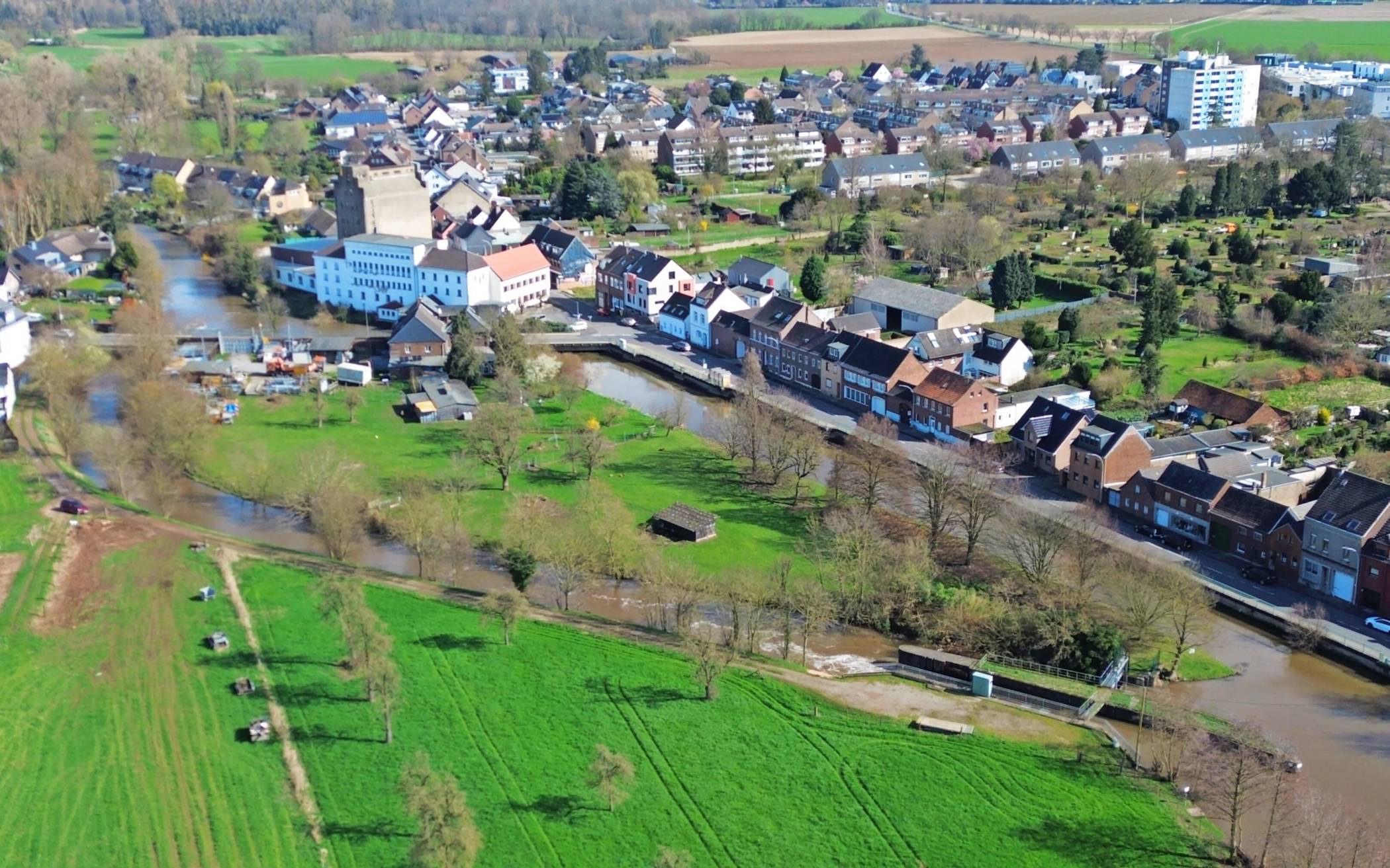 Das Bild oben lässt deutlich erkennen,