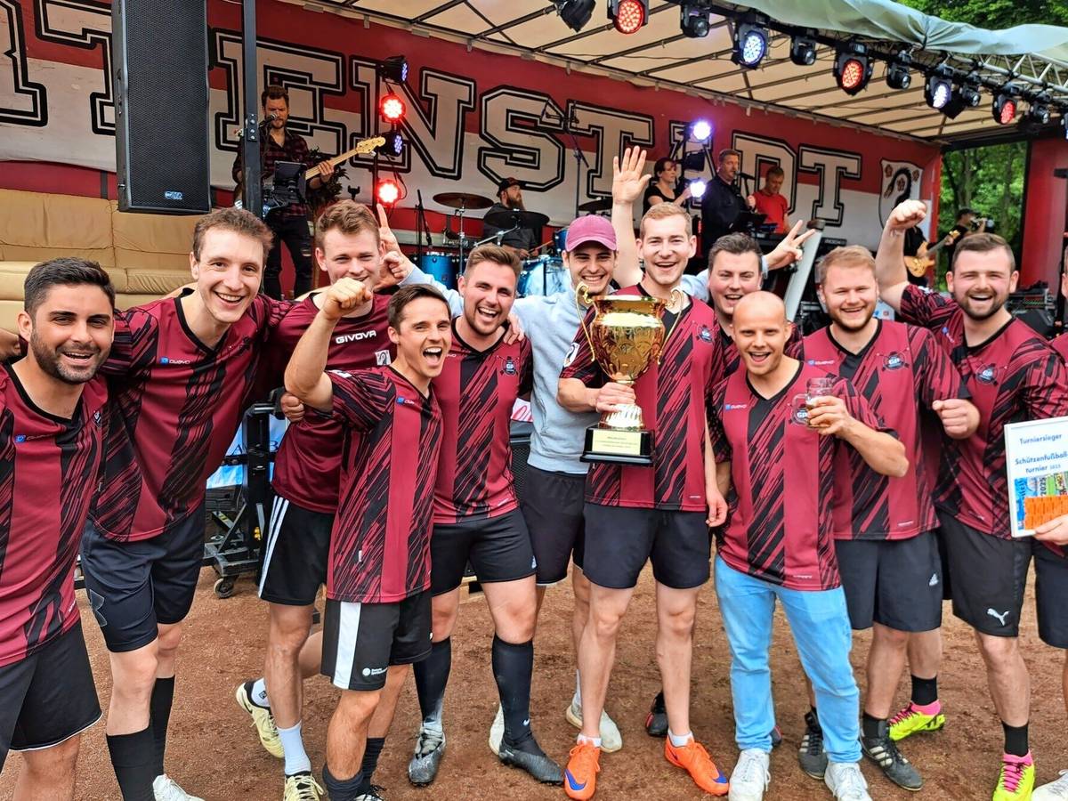 „Erft-Jäger“ geben den Vatertag in neue Hände