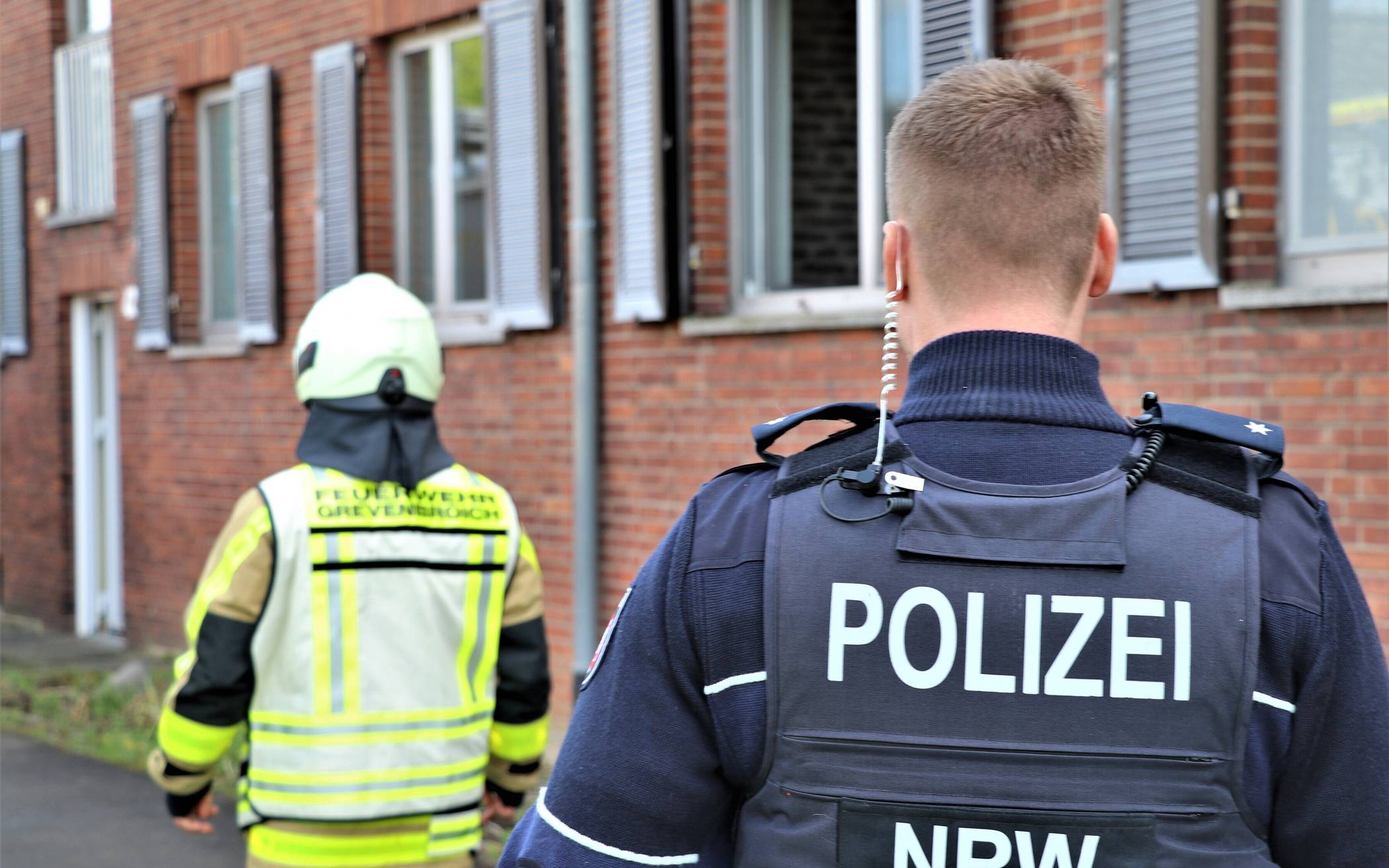 Polizei und Feuerwehr trainieren für den Ernstfall