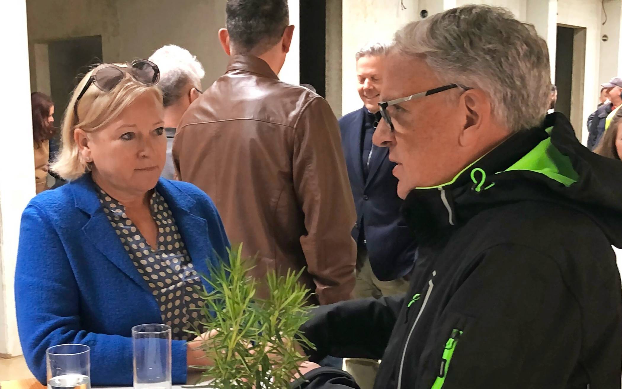 CDU-Frontfrau und Landespolitikerin Heike Troles und Vize-Bürgermeister Peter Cremerius (FDP).