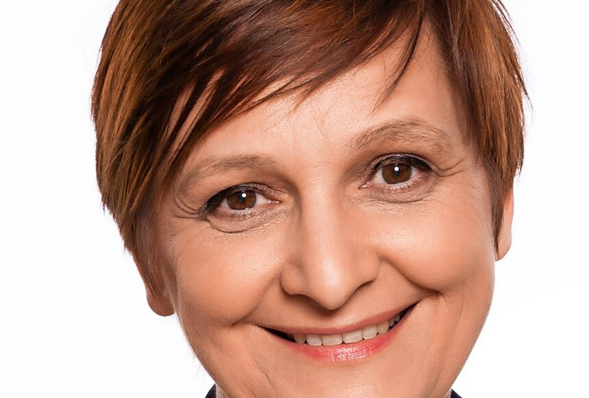 Annette Greiner verspricht vorgezogene Vorstandswahlen für Rokis SPD.