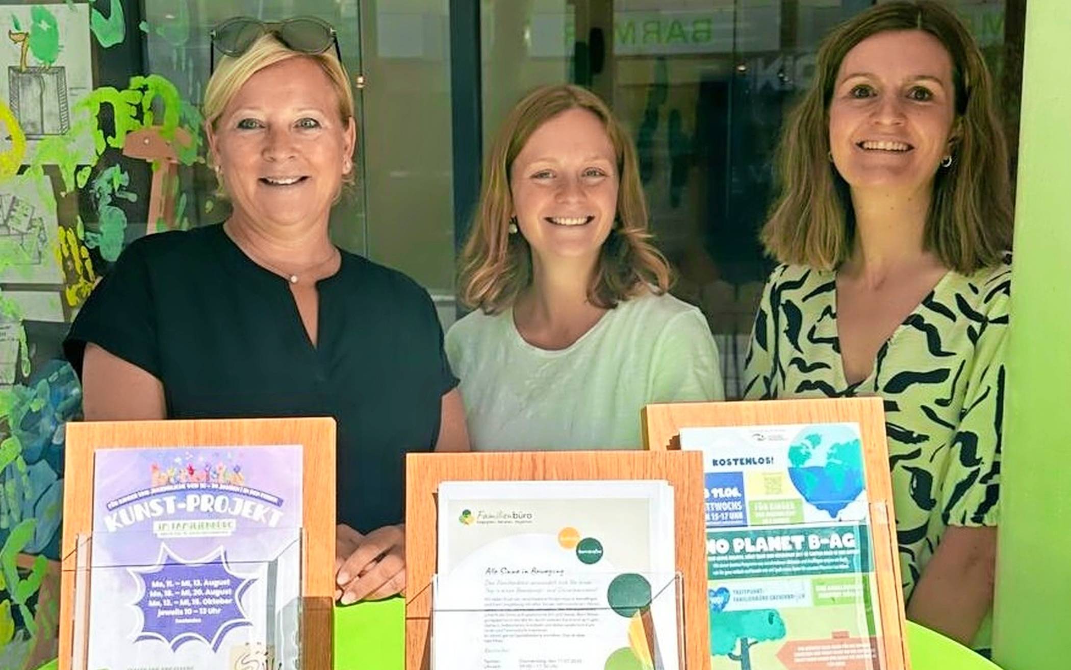  Von links: Heike Troles (Vorsitzende), Sarah Clauß (Geschäftsführerin) und Sarah Stefanovski (Geschäftsführerin).  
