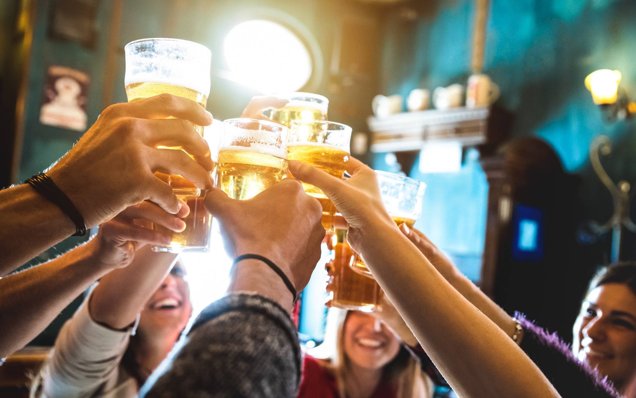 Auch wenn der regelmäßige Alkoholkonsum bei