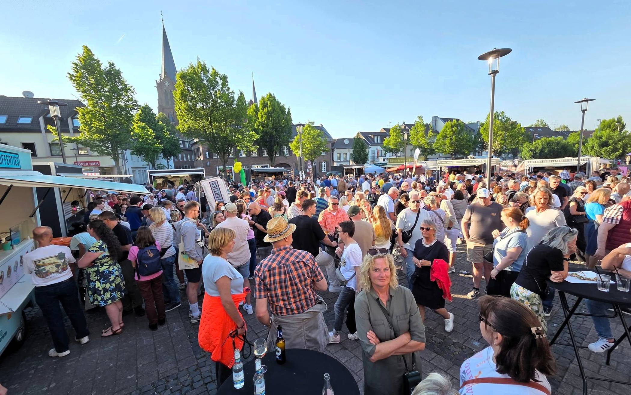 Jüchen startet endlich in die neue Feierabendmarkt-Saison