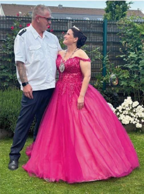 Janine I. Kaulen und Prinzgemahl Pascal Fücker regieren in Frixheim.   