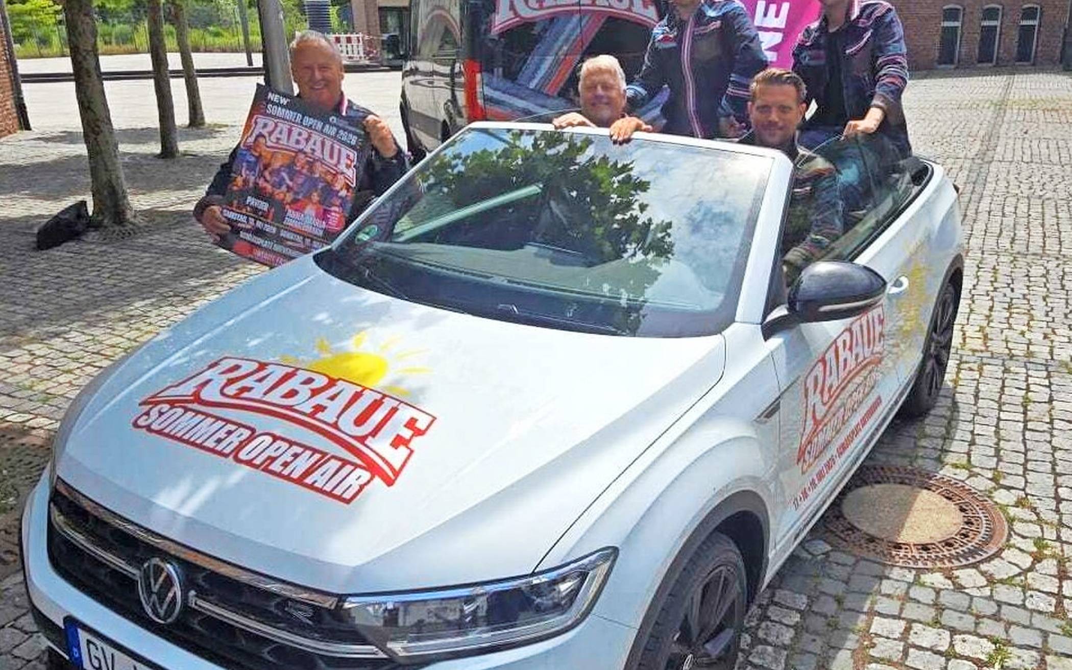 Die „Rabaue“ laden zum 22. Mal zum Konzert auf den Schlossplatz ein.