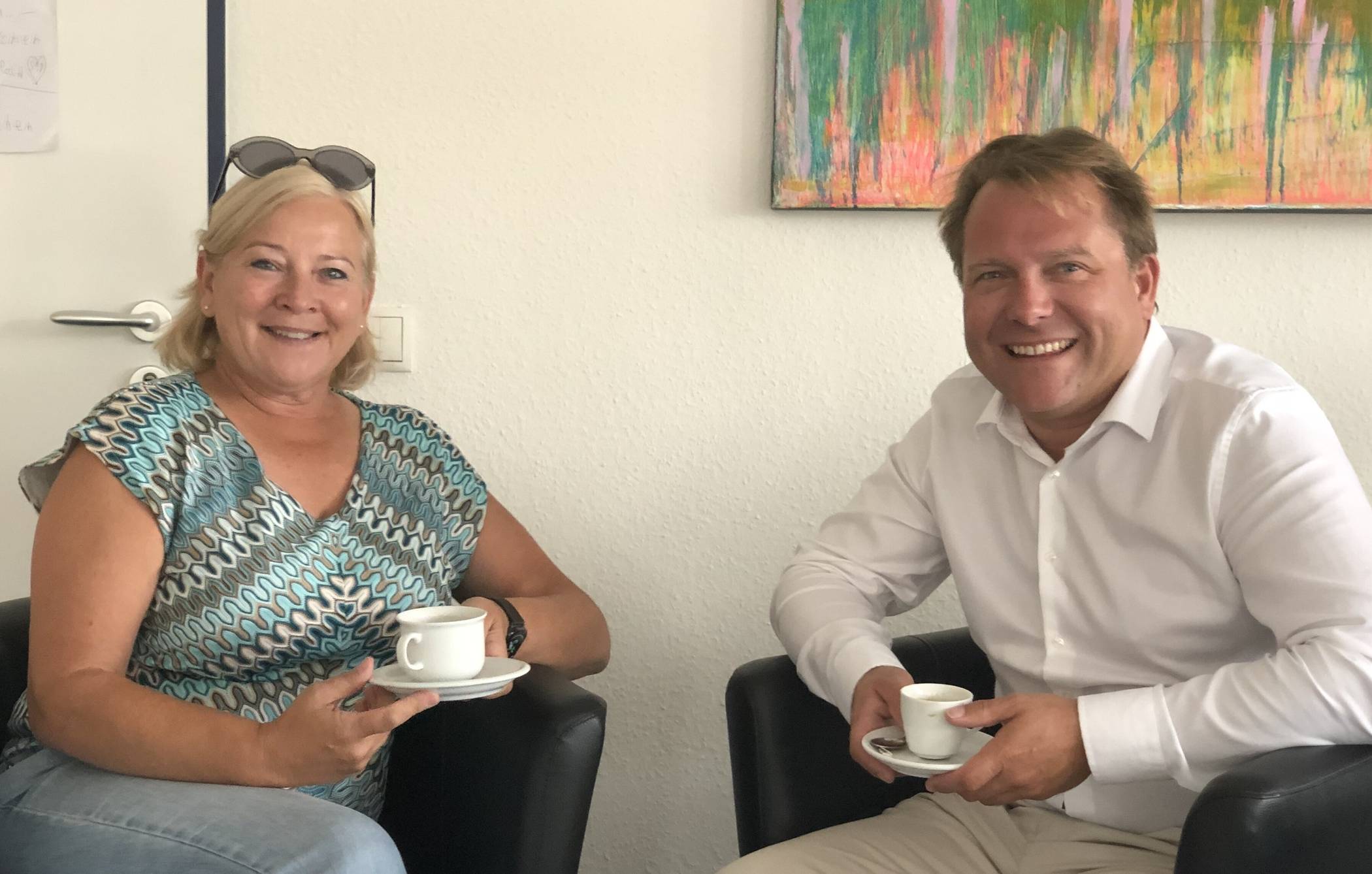 Bürgermeister Dr. Martin Mertens (SPD) und Landtags-Abgeordnete Heike Troles (CDU).