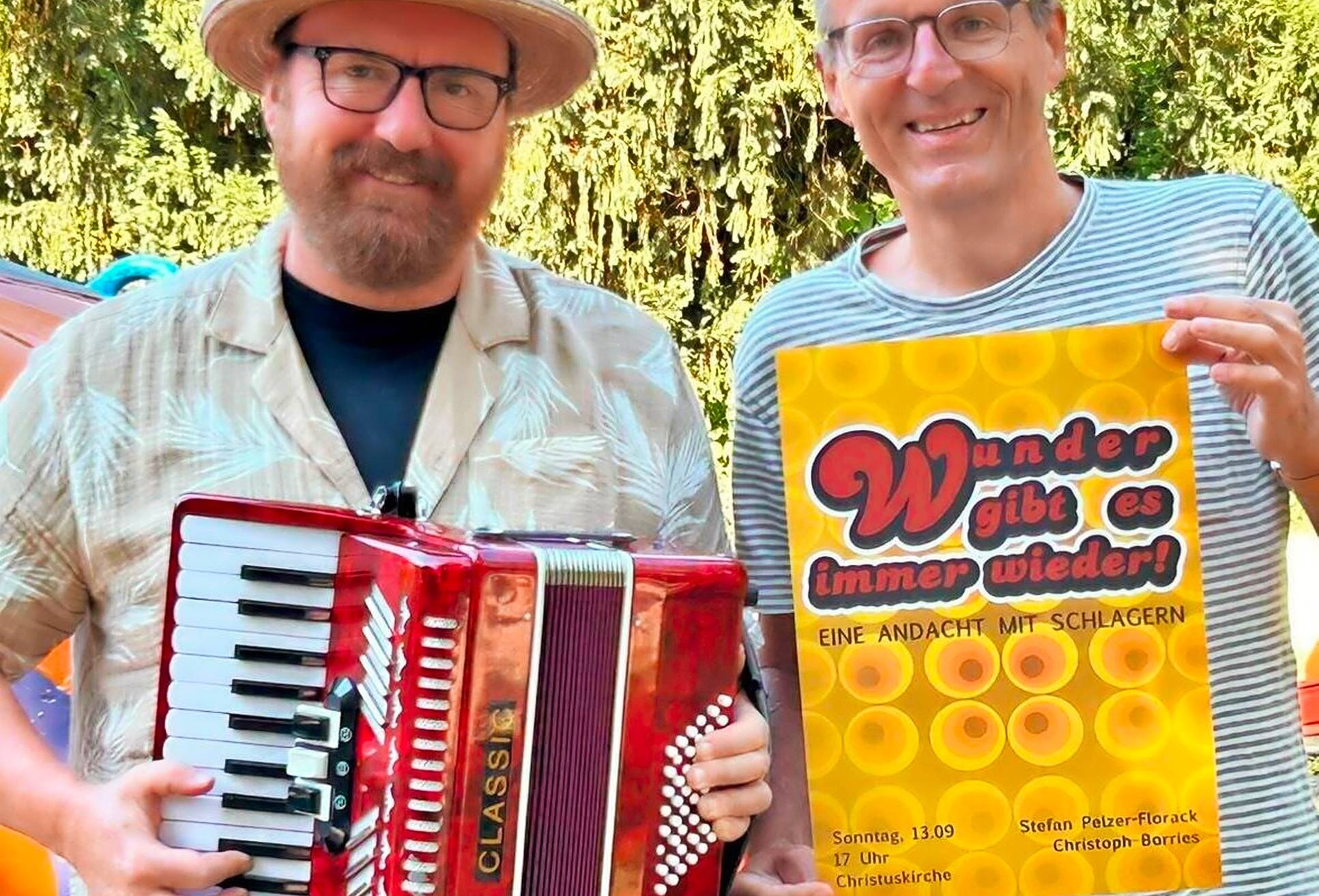  Kulturamtsleiter Stefan Pelzer-Florack (li.) zusammen mit Christoph Borries.  