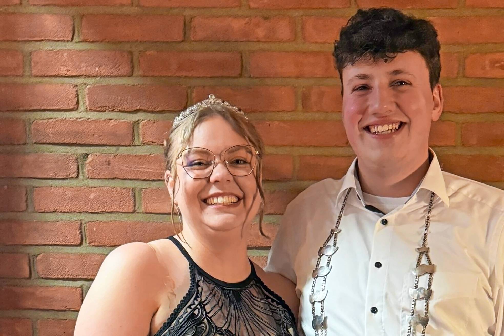 Das Klompenkönigspaar: Dustin Gluch und Yasmin