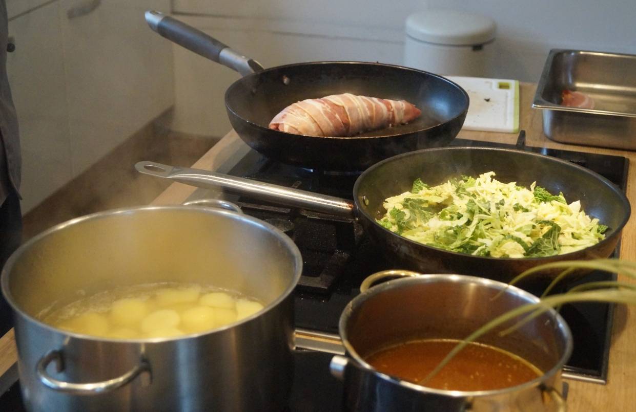 Kurier-Weihnachts-Koch-Box: Gefülltes Schweinefilet mit Herzogin-Kartoffeln